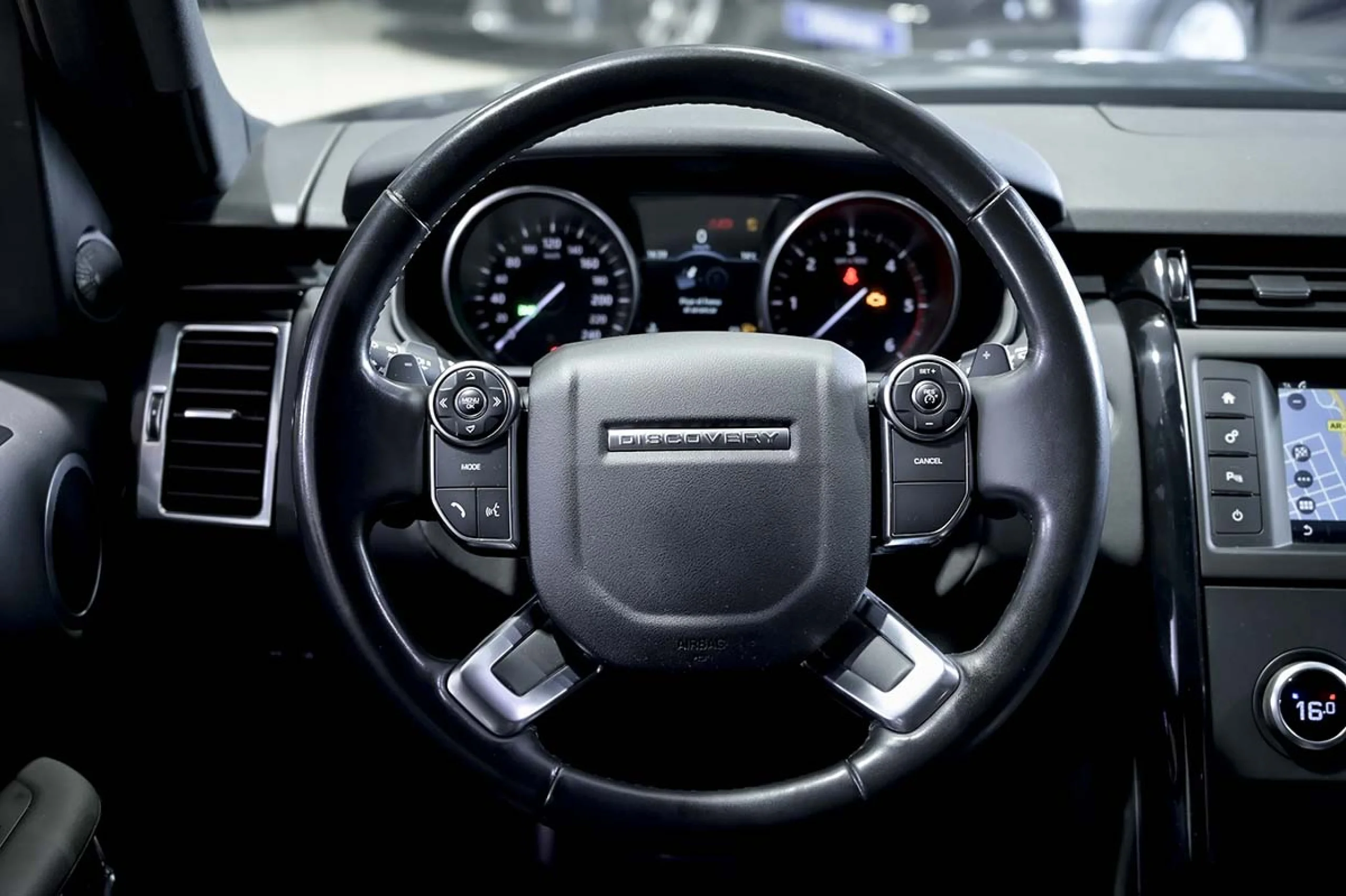 Land Rover Discovery 2.0 I4 SD4 177kW (240CV) SE Auto - Foto 33