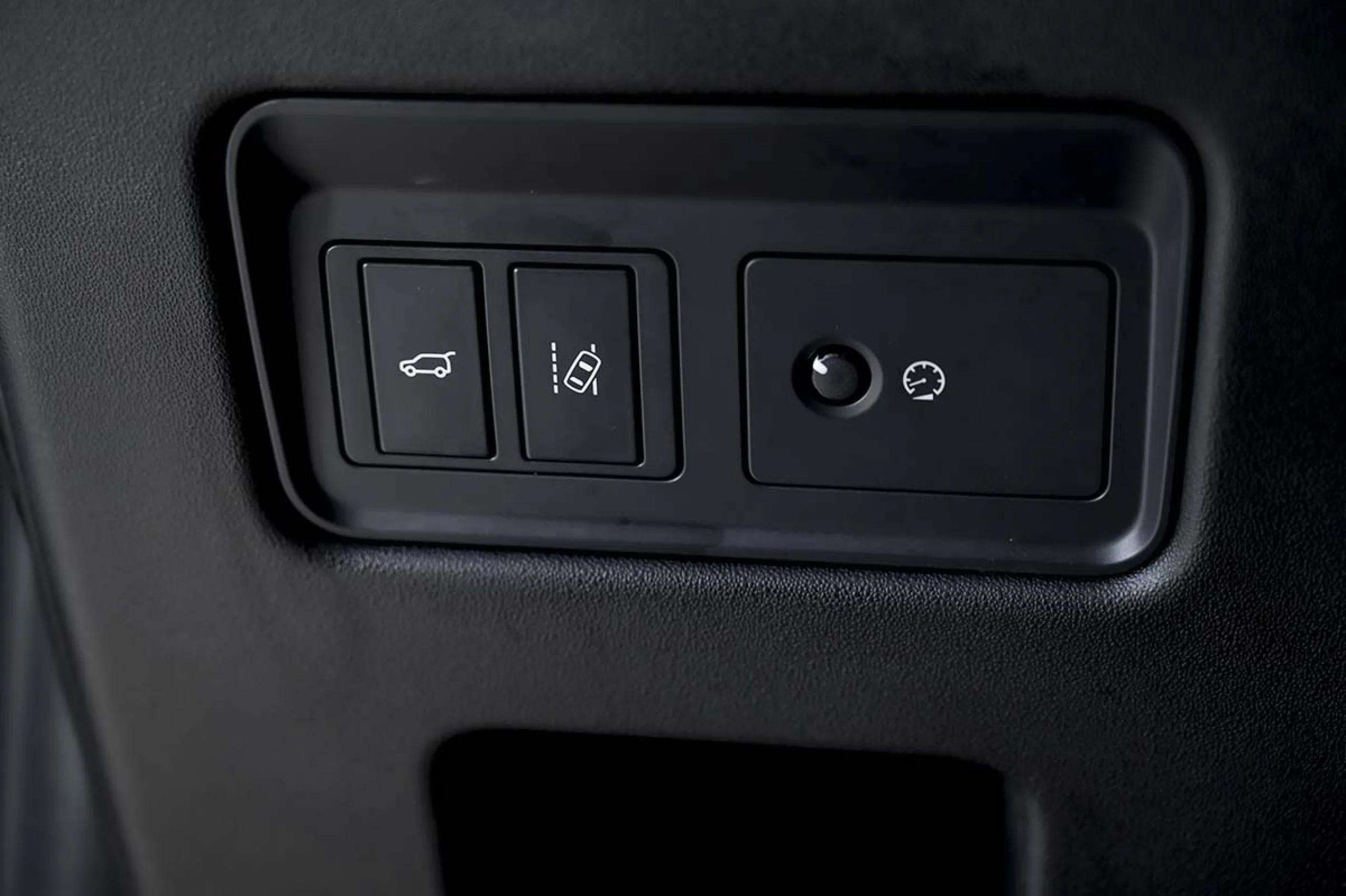 Land Rover Discovery 2.0 I4 SD4 177kW (240CV) SE Auto - Foto 39