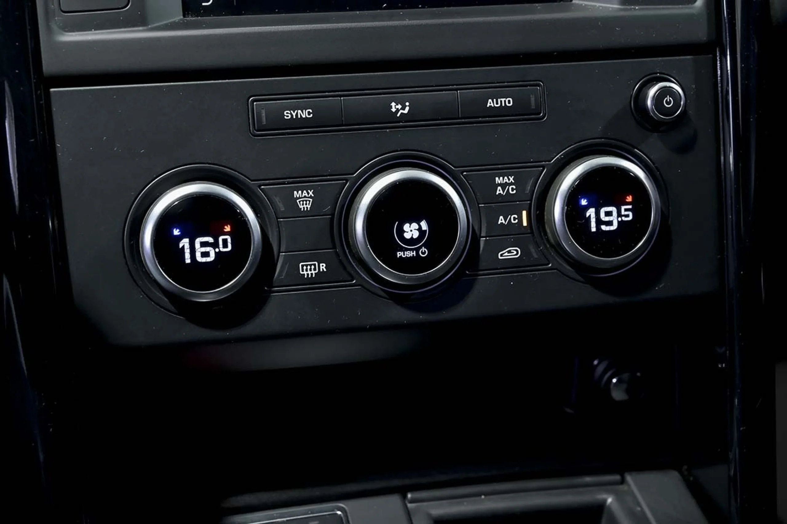 Land Rover Discovery 2.0 I4 SD4 177kW (240CV) SE Auto - Foto 41