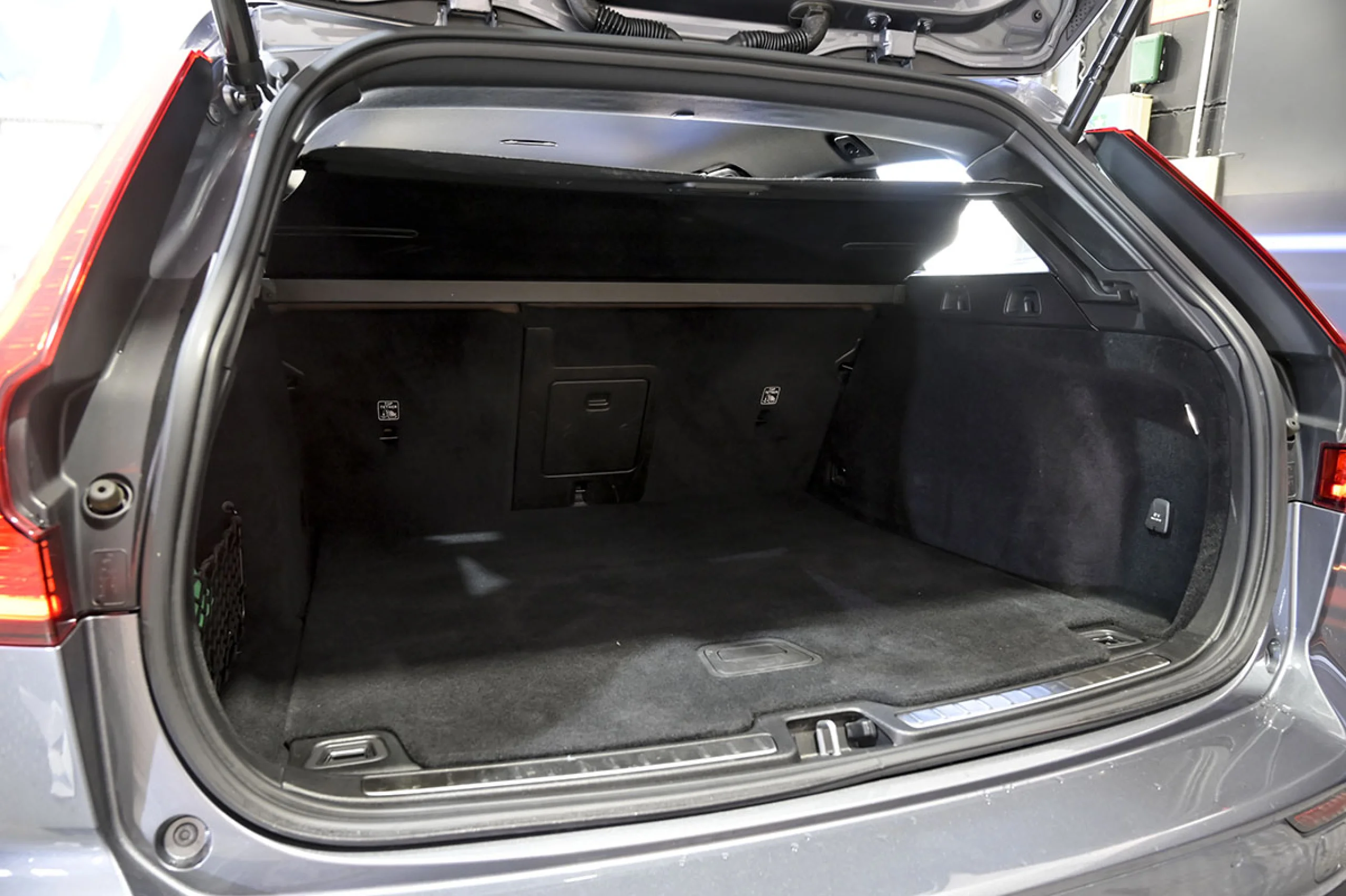 Volvo V60 Cross Country 2.0 B4 D AWD Cross Country Pro AUTO - Foto 13