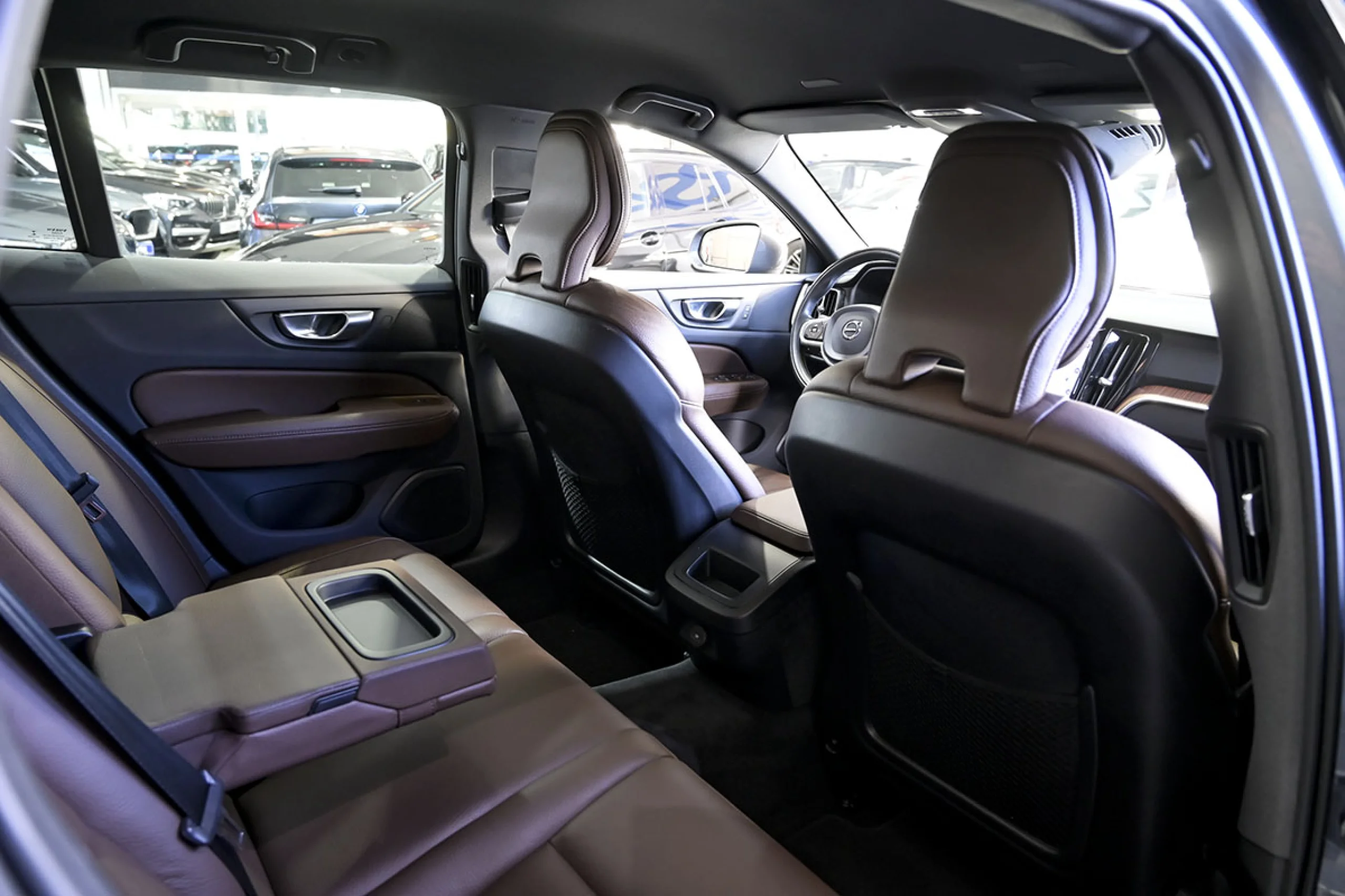 Volvo V60 Cross Country 2.0 B4 D AWD Cross Country Pro AUTO - Foto 35