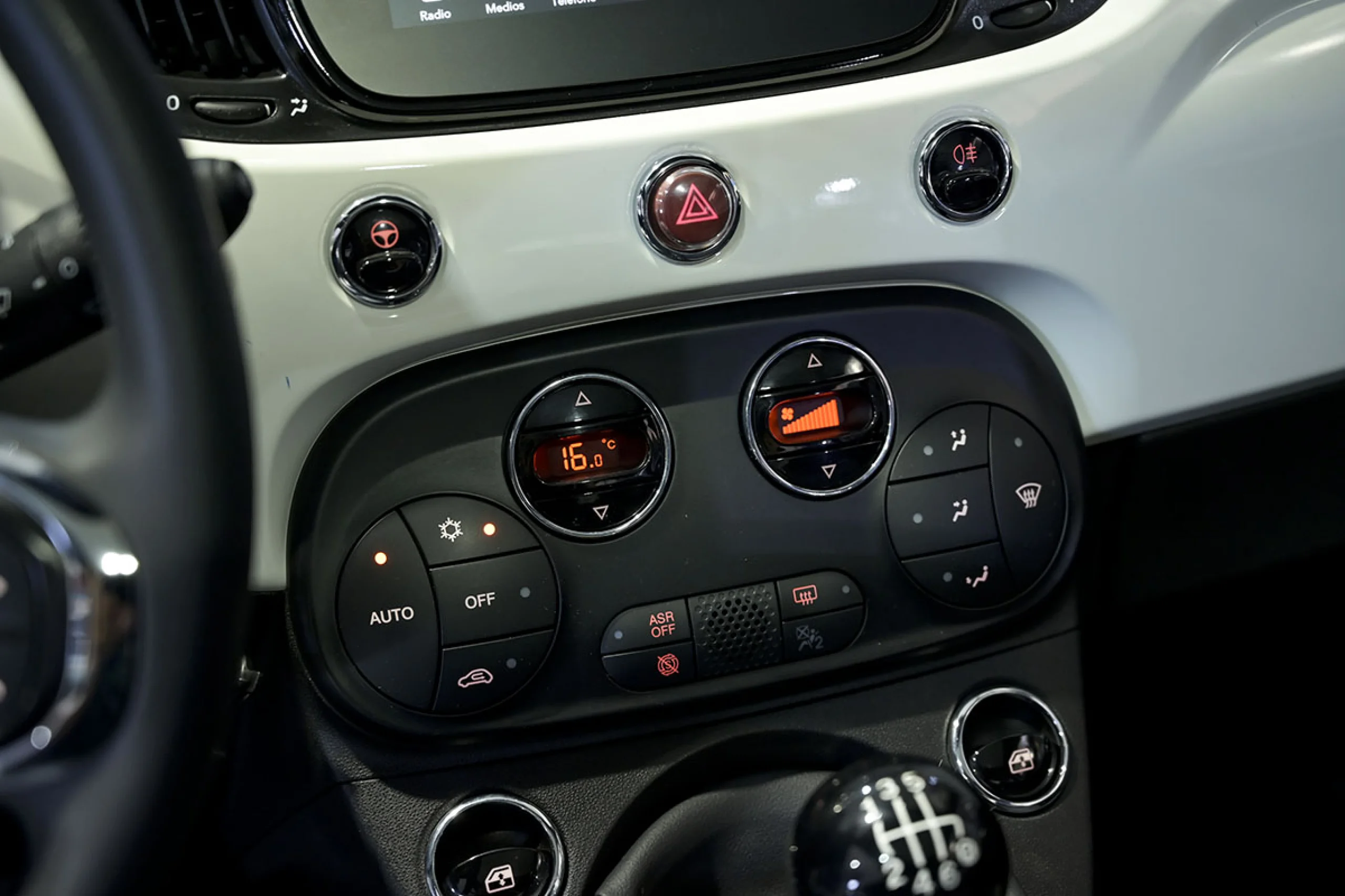 Fiat 500 Lounge 1.0 6v GSE 52KW 70 CV - Foto 29