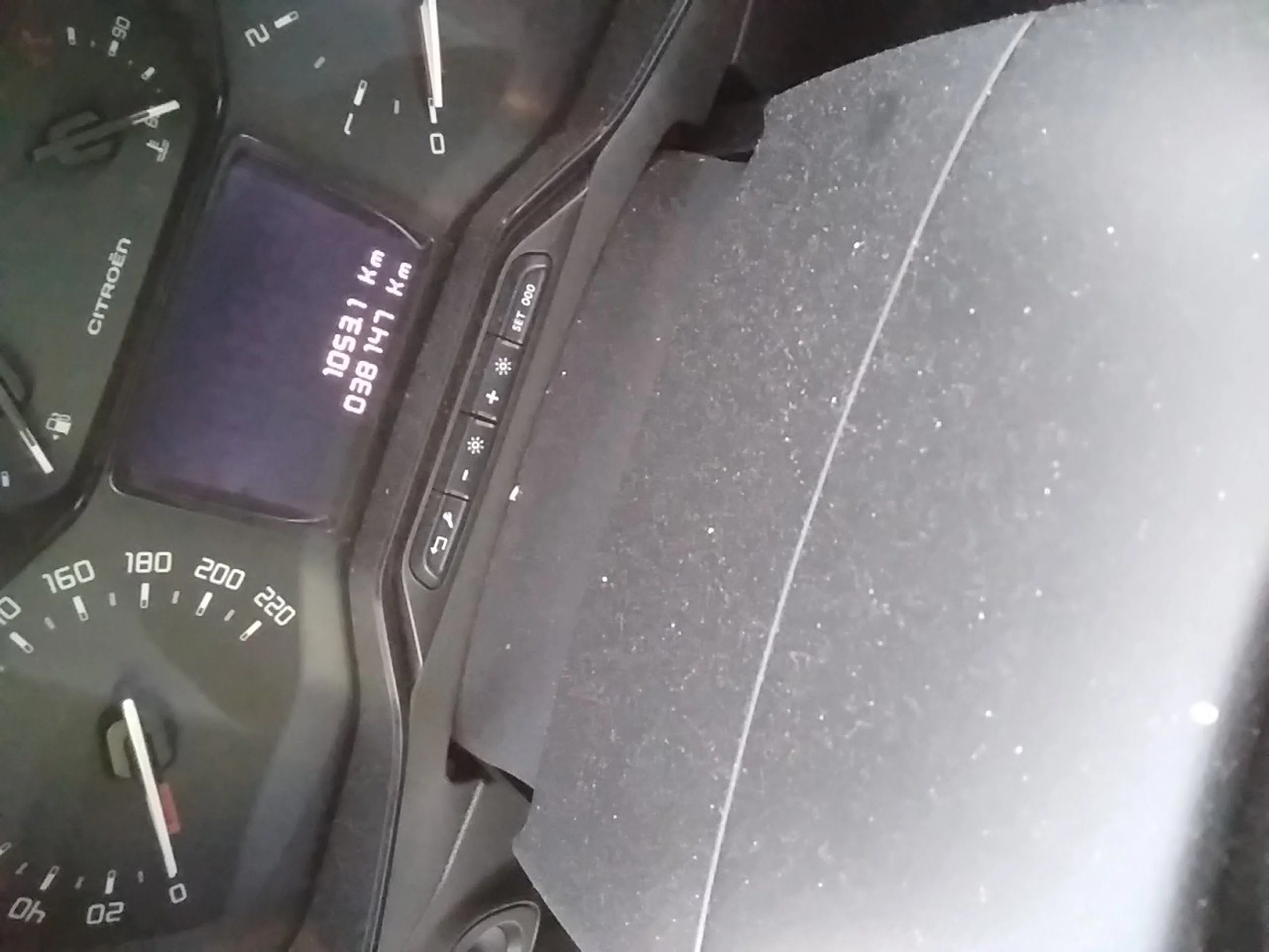 Citroen C3 BlueHDi 73KW (100CV) S&amp;S FEEL - Foto 8