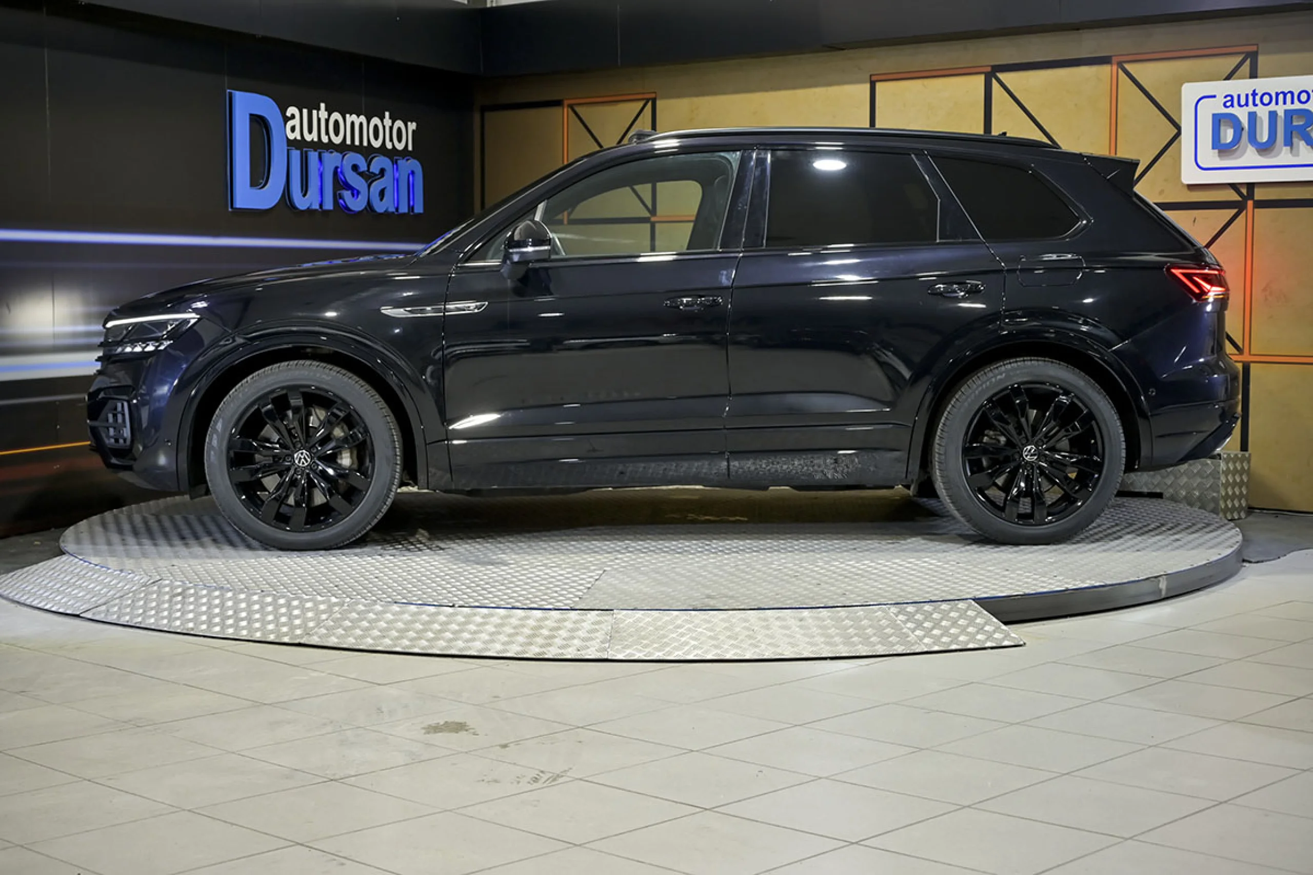 Volkswagen Touareg R 3.0 V6 TSI 340kW Tip 4M - Foto 19