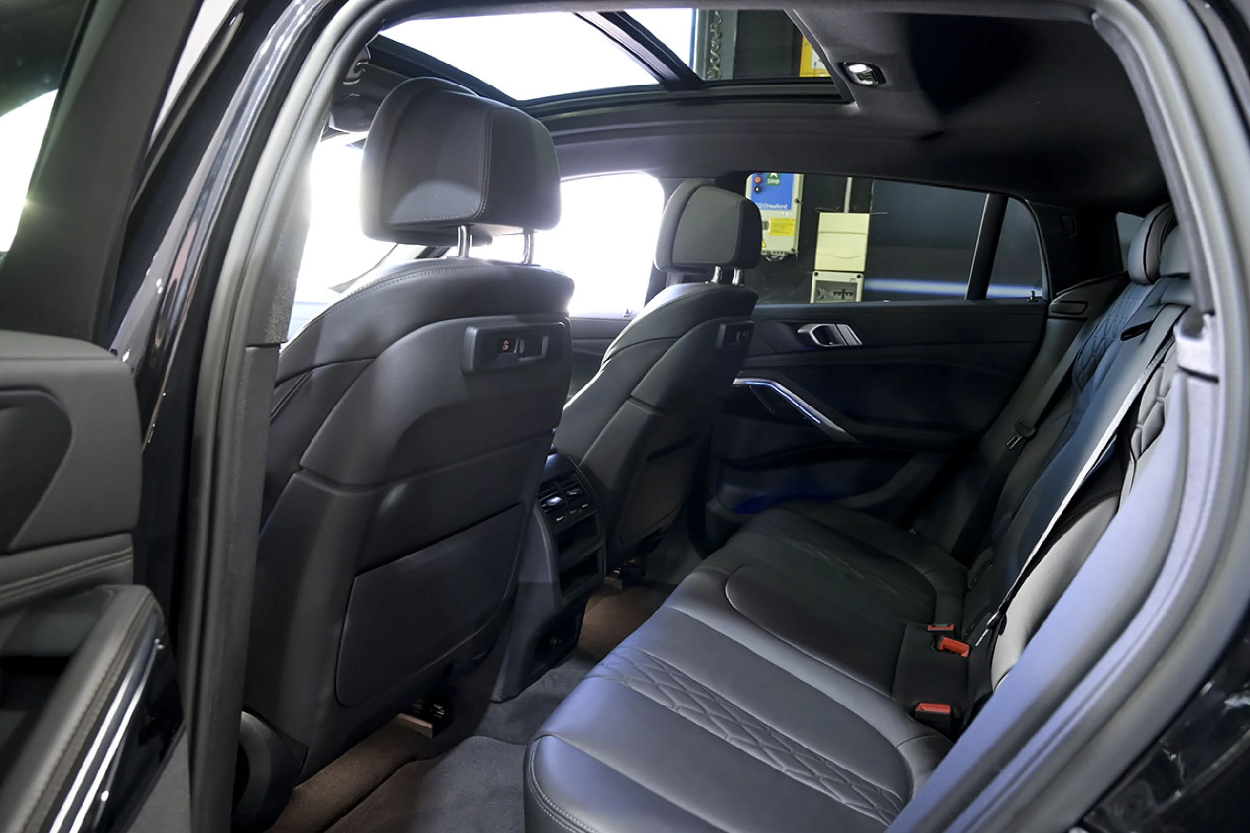 BMW X6 xDrive40i - Foto 16