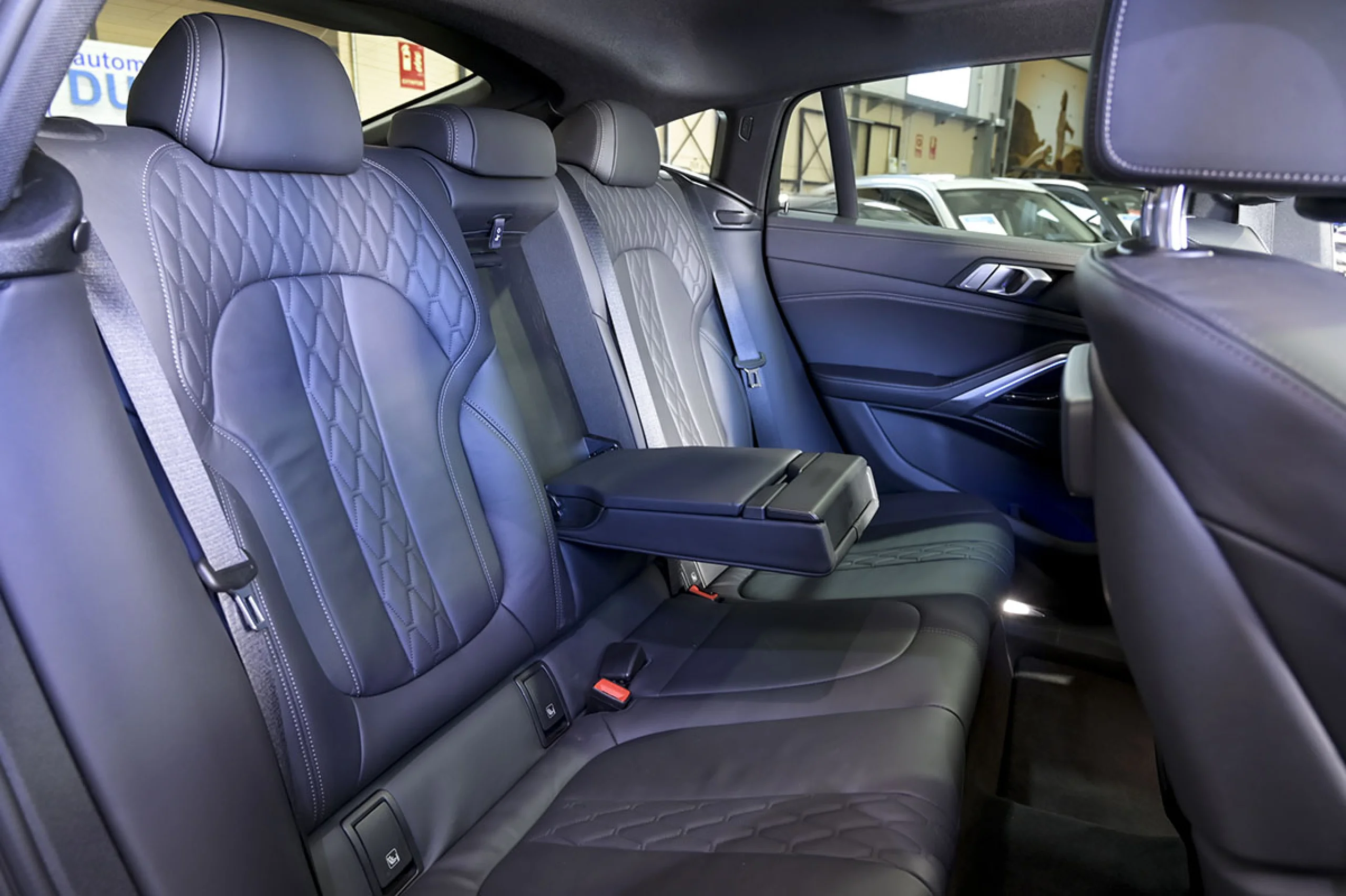 BMW X6 xDrive40i - Foto 18