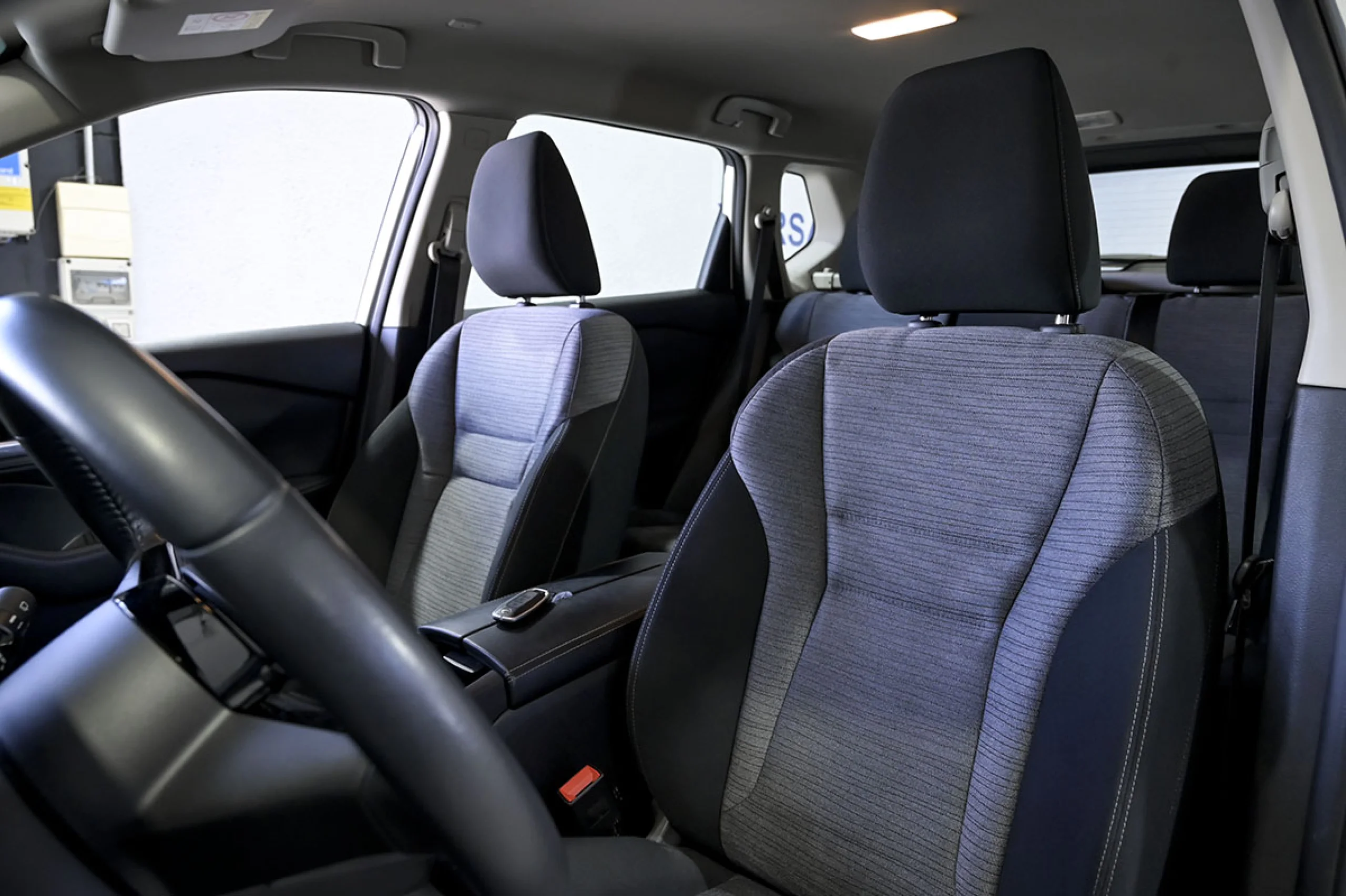 Nissan X-Trail 7pl 1.5 e4ORCE 158kW 4x4 AT Acenta - Foto 9