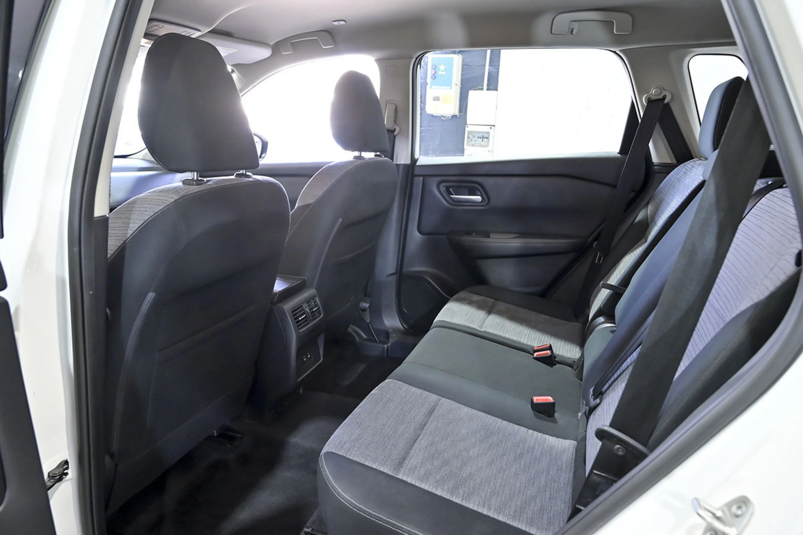 Nissan X-Trail 7pl 1.5 e4ORCE 158kW 4x4 AT Acenta - Foto 16