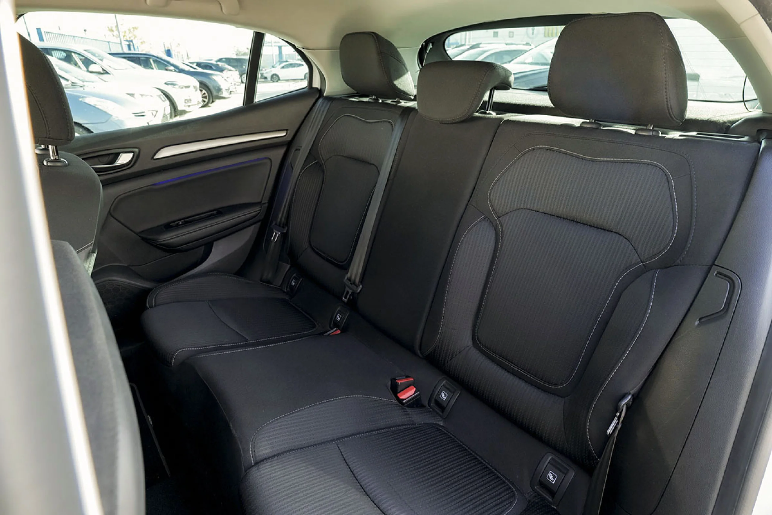 Renault Megane Mégane Zen TCe 103 kW 140CV GPF - Foto 14