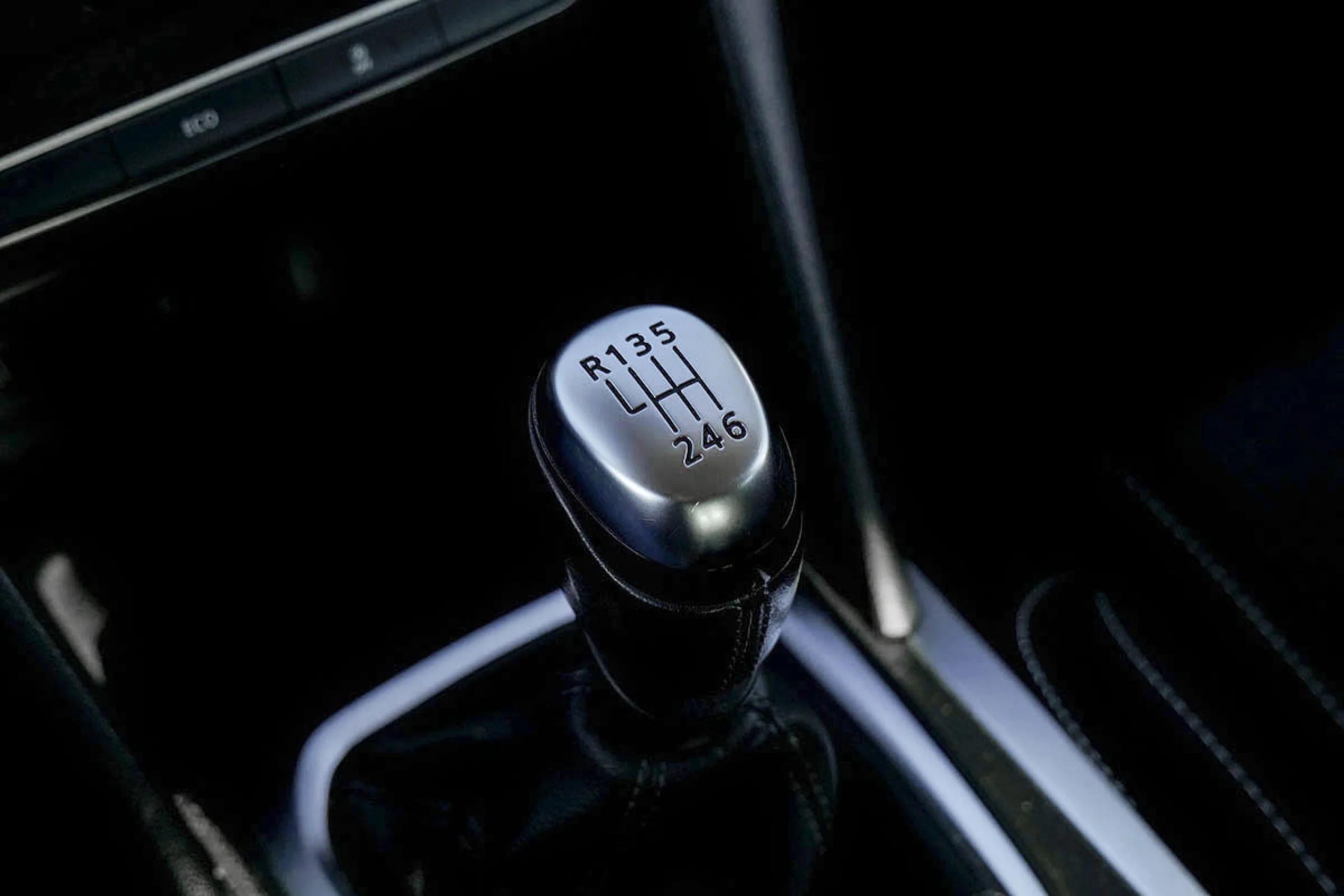 Renault Megane Mégane Zen TCe 103 kW 140CV GPF - Foto 23