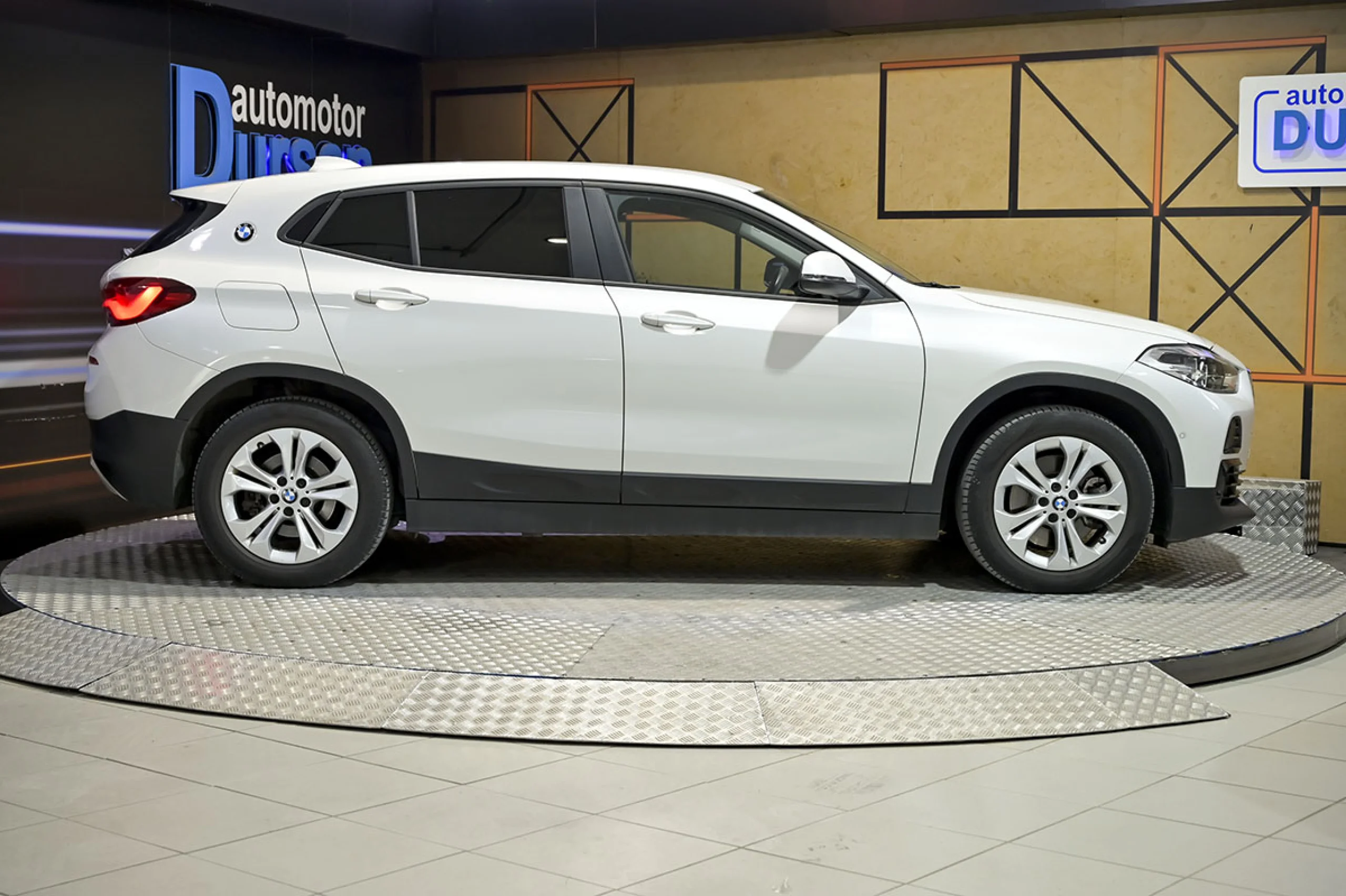 BMW X2 xDrive25e Auto - Foto 9