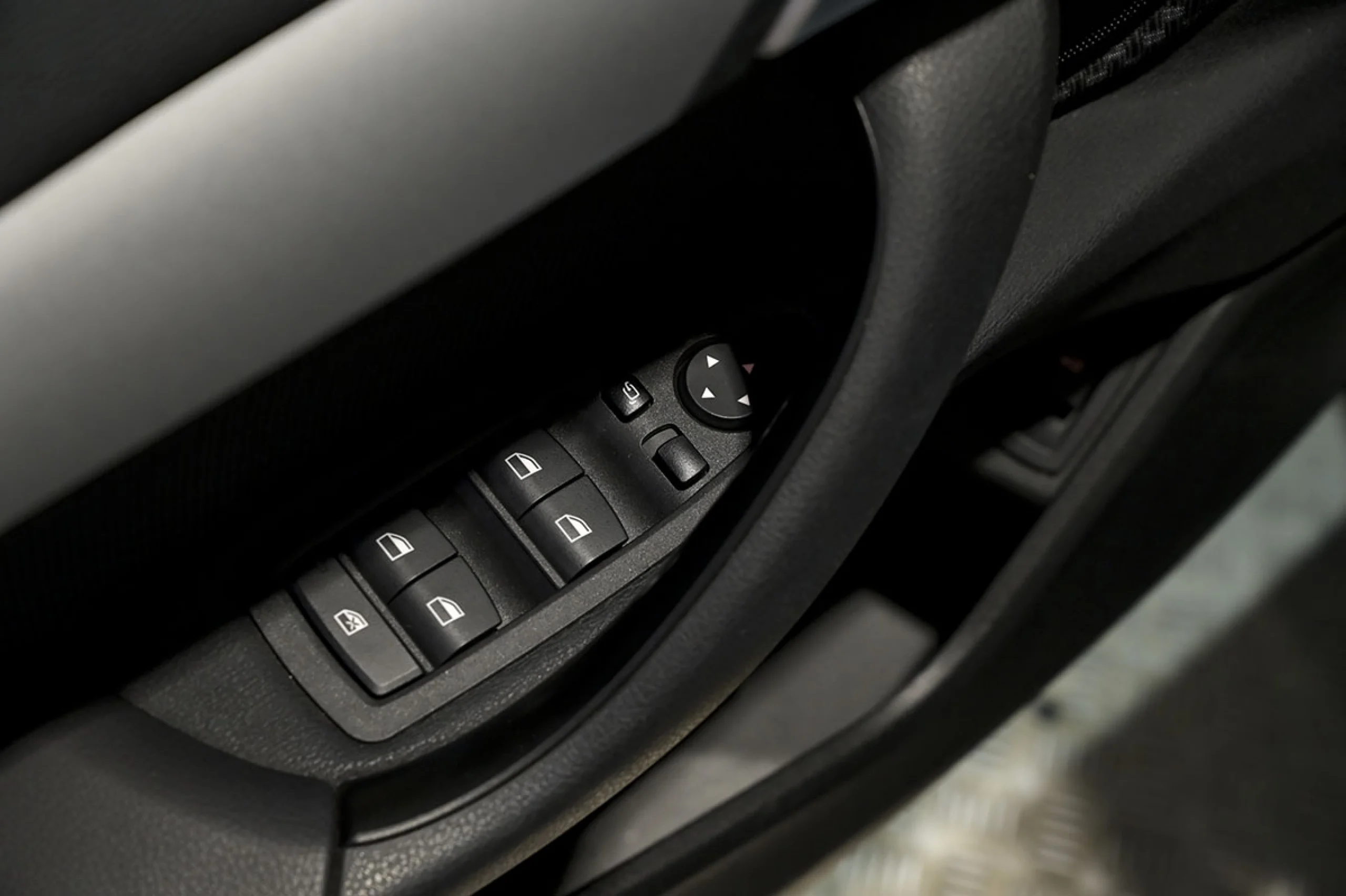 BMW X2 xDrive25e Auto - Foto 24