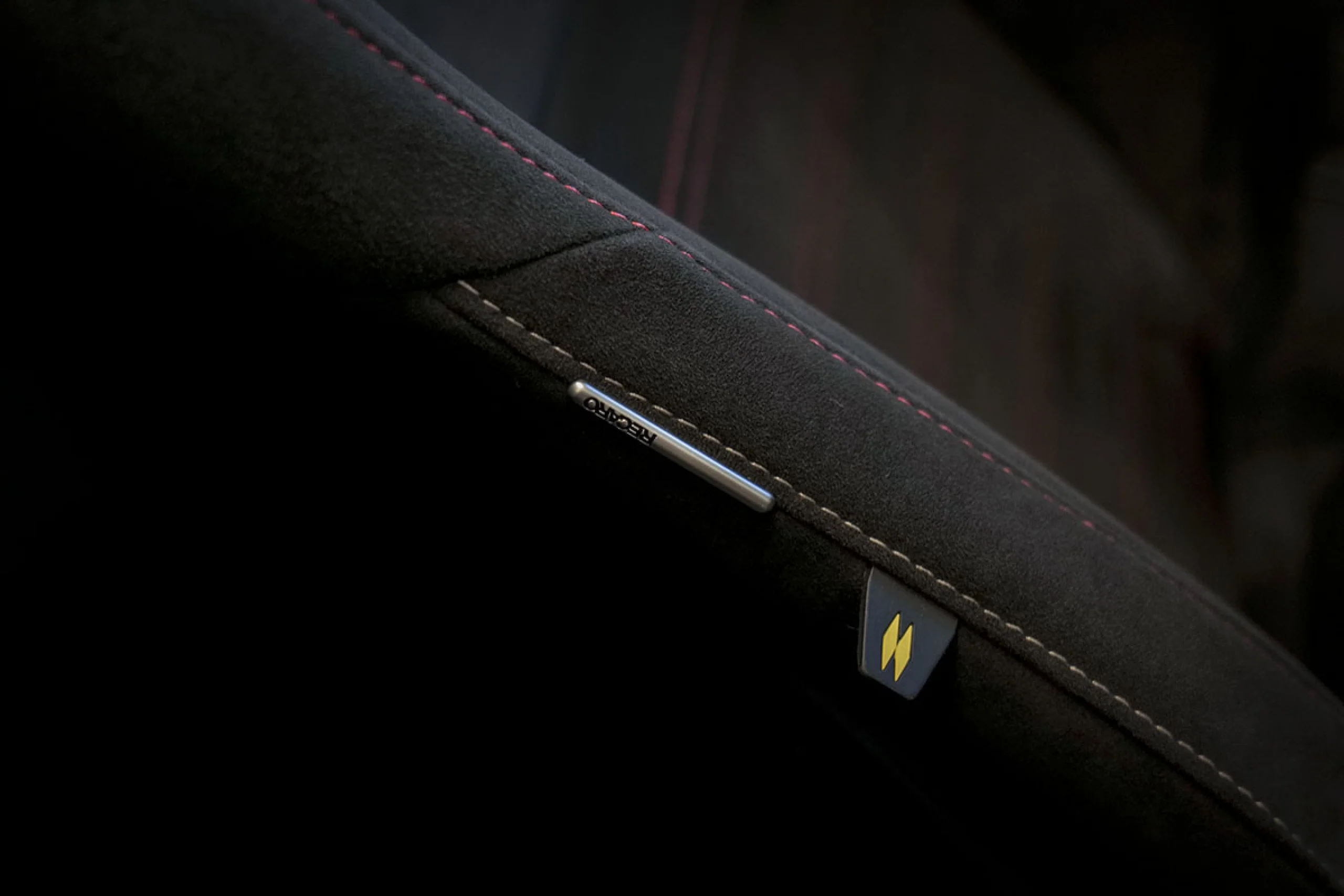 Renault Megane Mégane RS Trophy TCe 221 kW 300CV EDC GPF - Foto 34