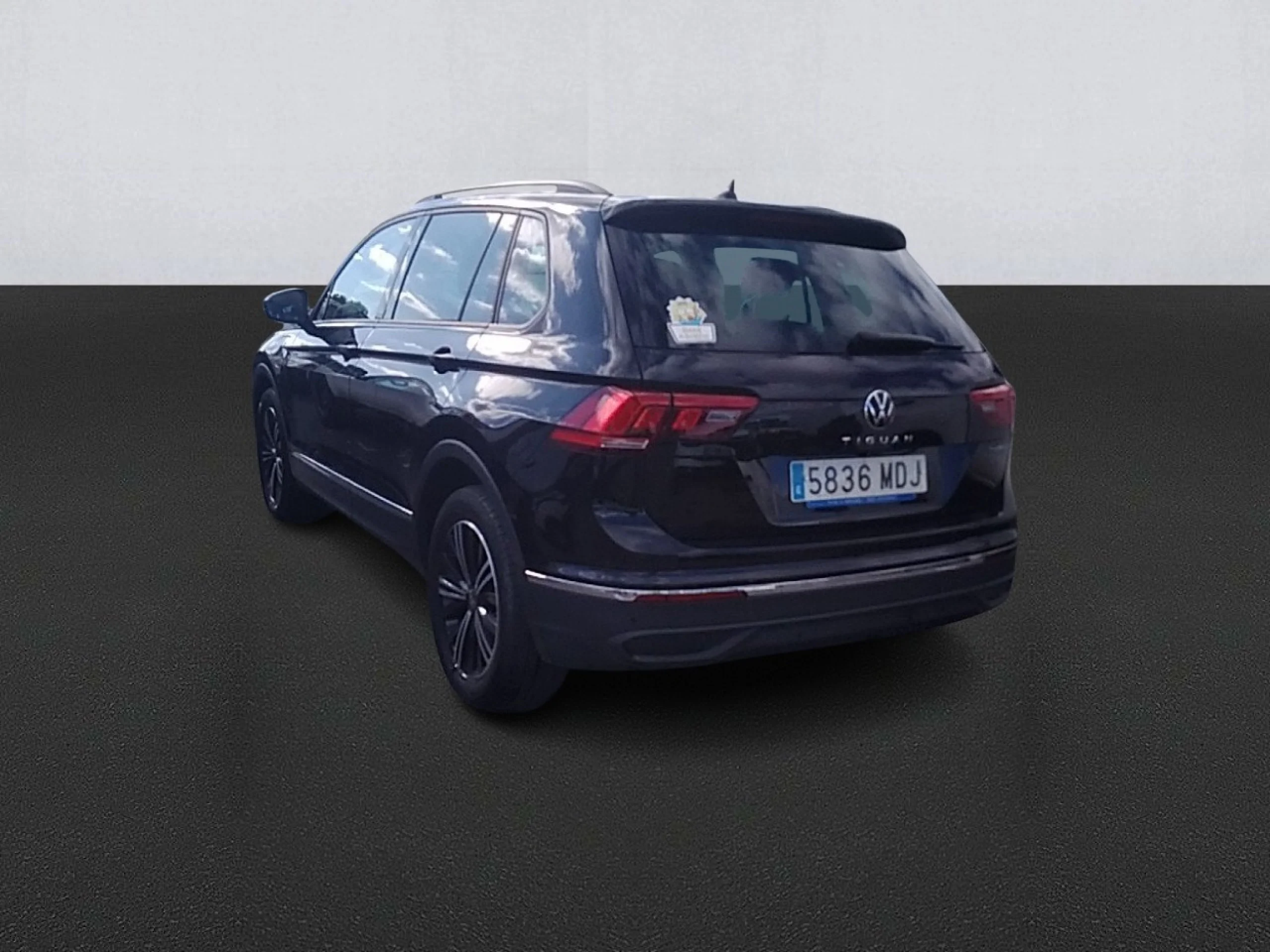 Volkswagen Tiguan Life 1.4 TSI eHybrid 180kW (245CV) DSG - Foto 6