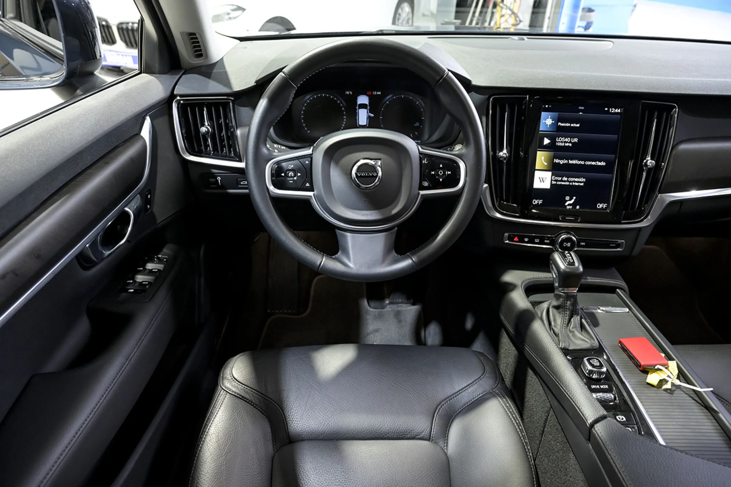 Volvo V90 Cross Country 2.0 D4 AWD Auto - Foto 34