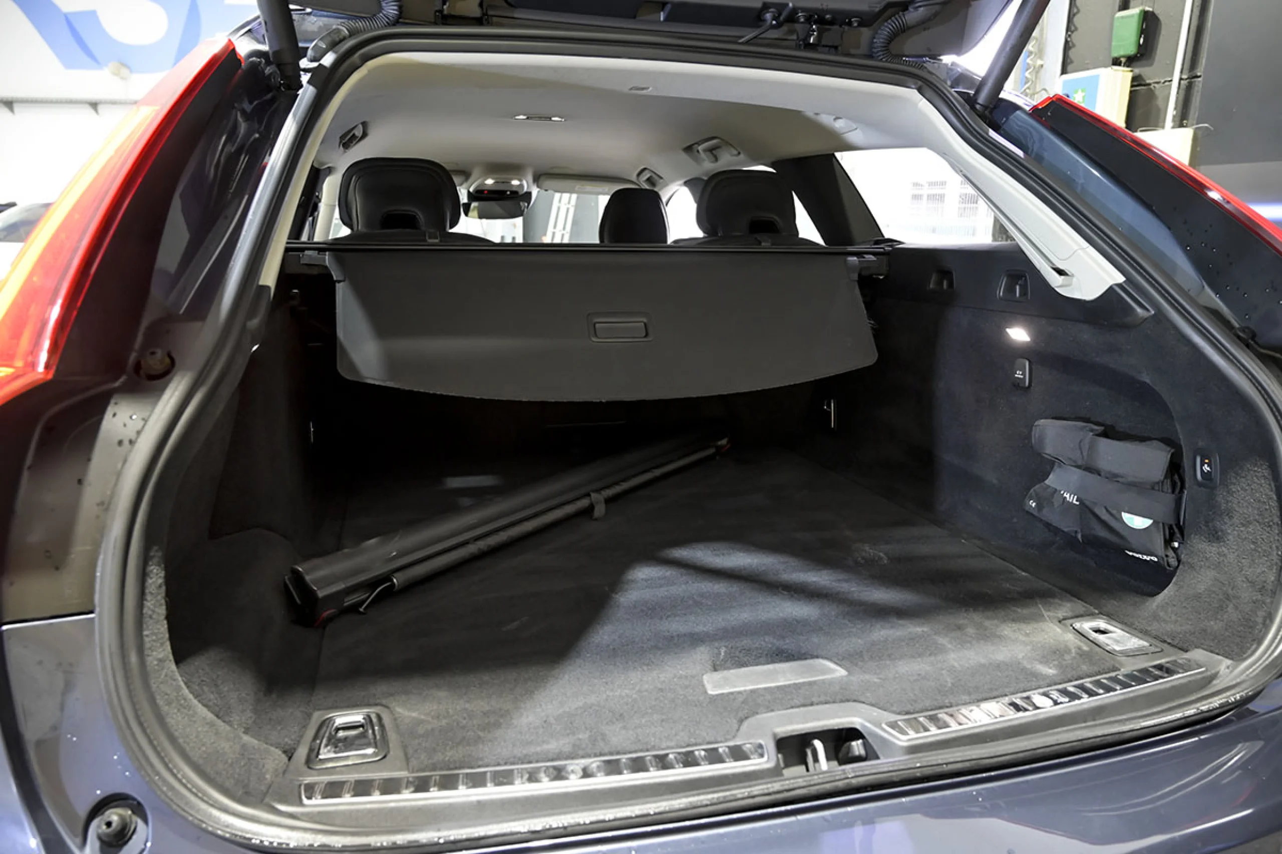 Volvo V90 Cross Country 2.0 D4 AWD Auto - Foto 12