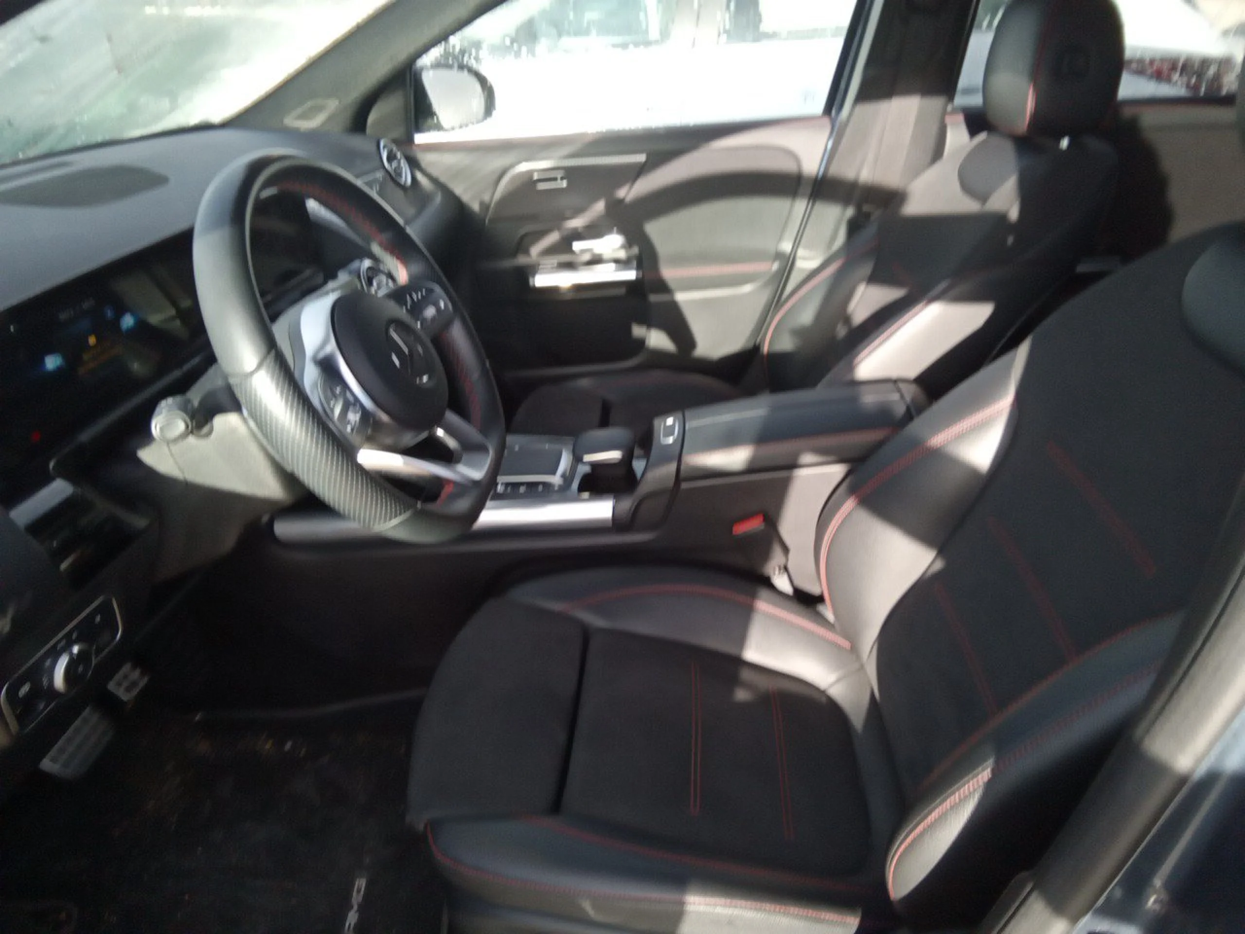 Mercedes-Benz GLA 200 MERCEDES GLA  200 D - Foto 7