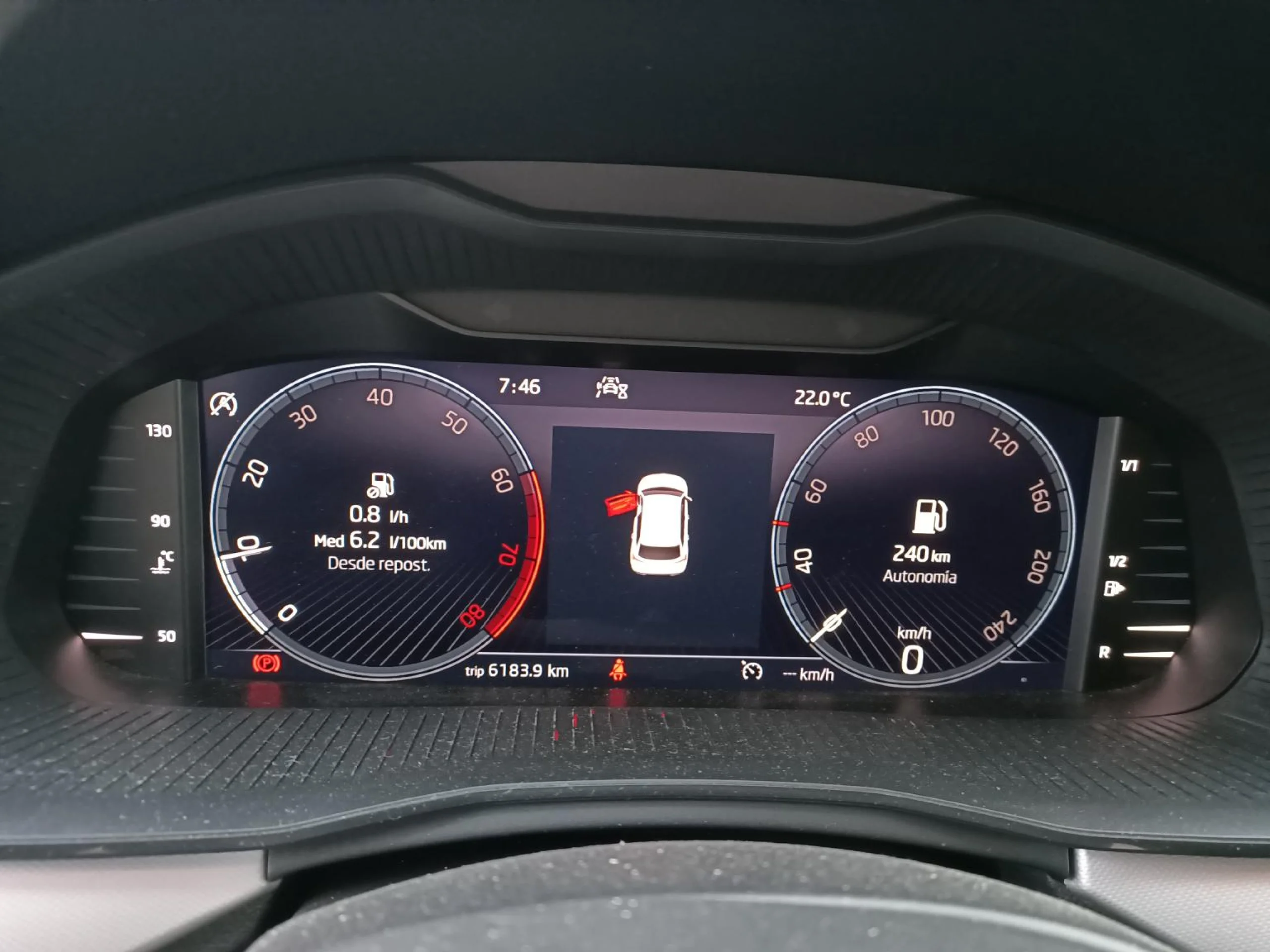 Skoda Kamiq 1.0 TSI 81kW (110CV) Emotion - Foto 7