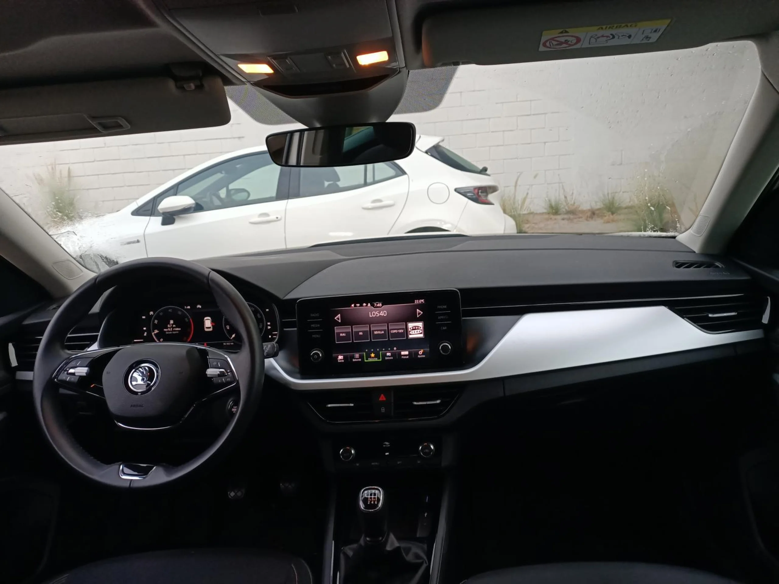 Skoda Kamiq 1.0 TSI 81kW (110CV) Emotion - Foto 8