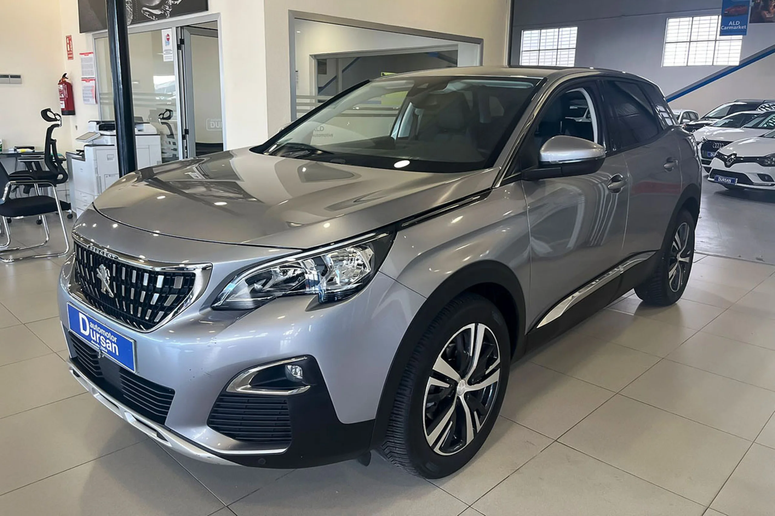 Peugeot 3008 1.2 PURETECH 96KW 130CV ALLURE SS - Foto 1