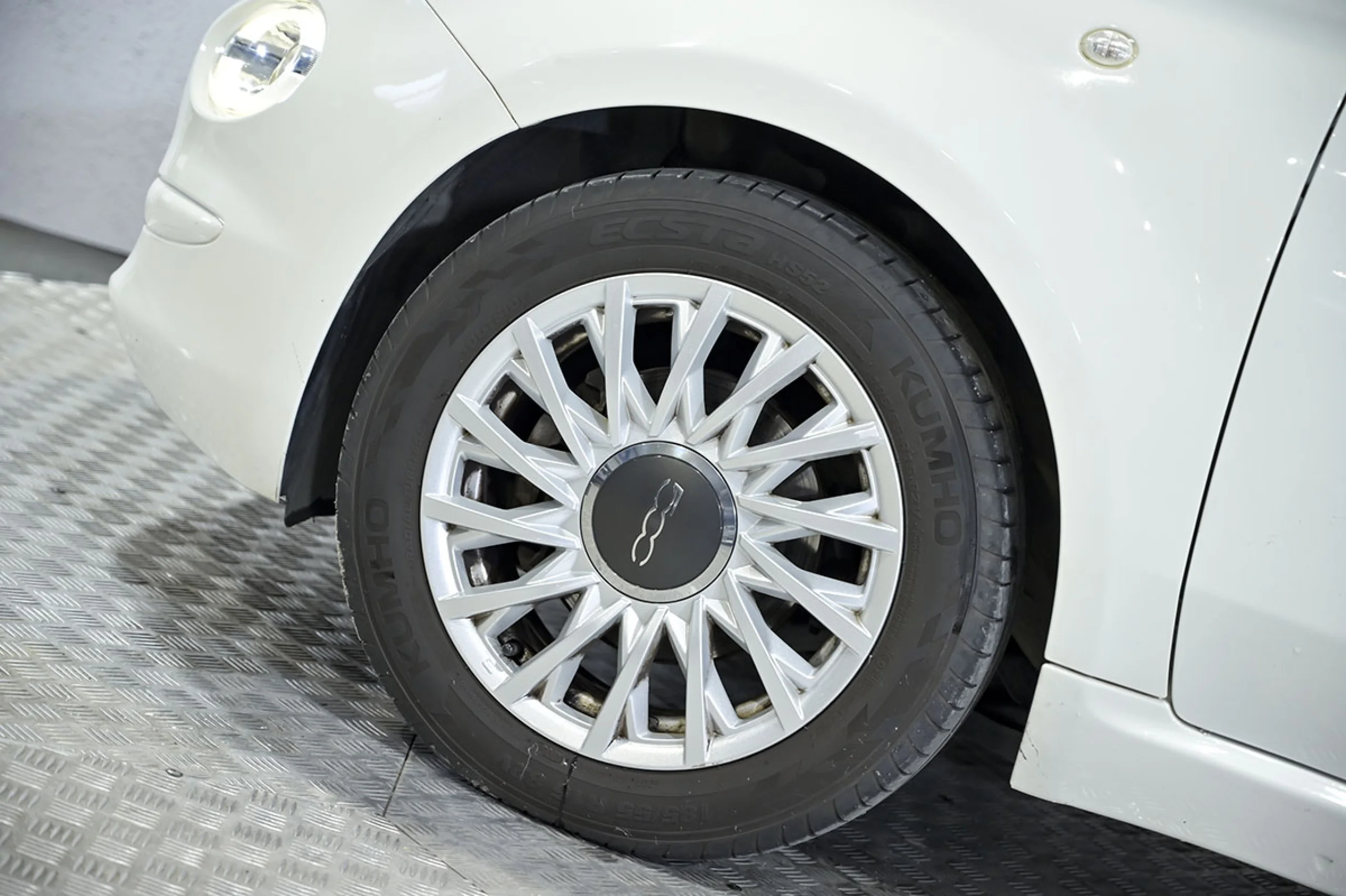 Fiat 500 Lounge 1.0 6v GSE 52KW 70 CV - Foto 14