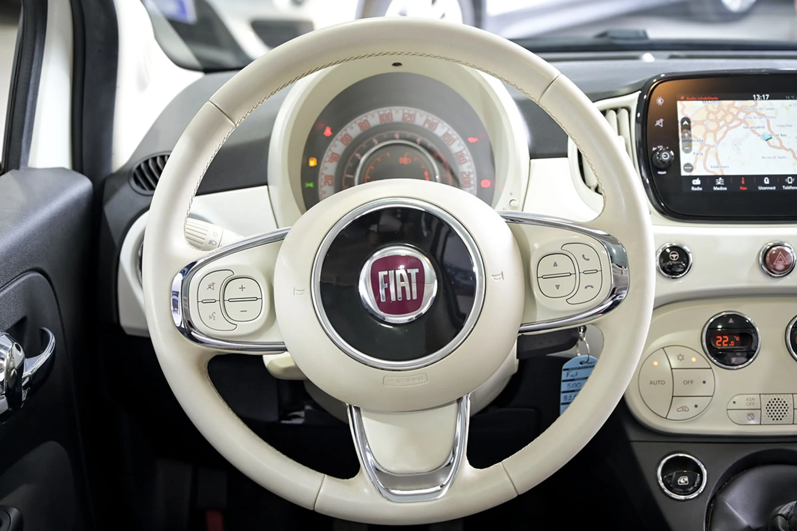 Fiat 500 Lounge 1.0 6v GSE 52KW 70 CV - Foto 23