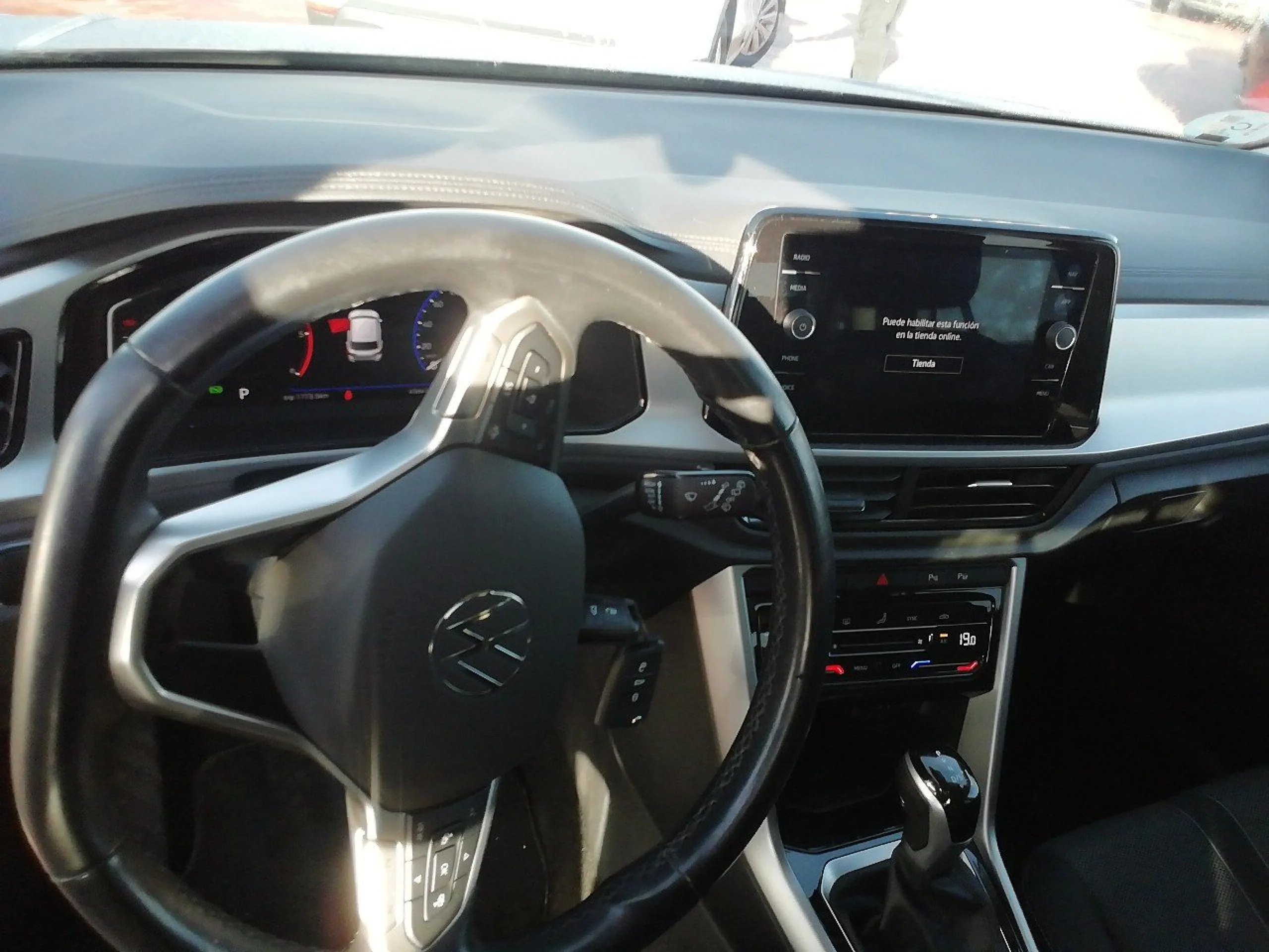 Volkswagen T-Roc Life 2.0 TDI 110kW (150CV) DSG - Foto 7