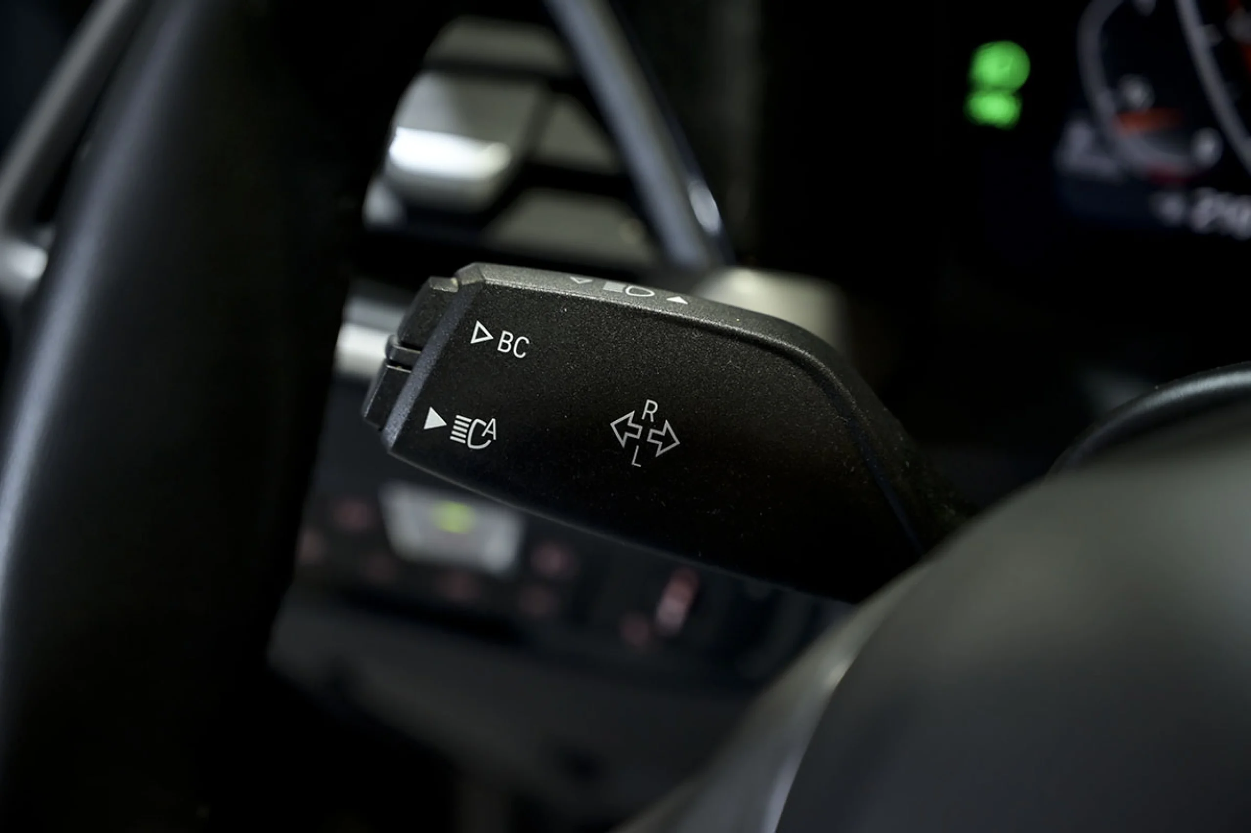 BMW 320 Serie 3 320d Auto.Touring - Foto 27