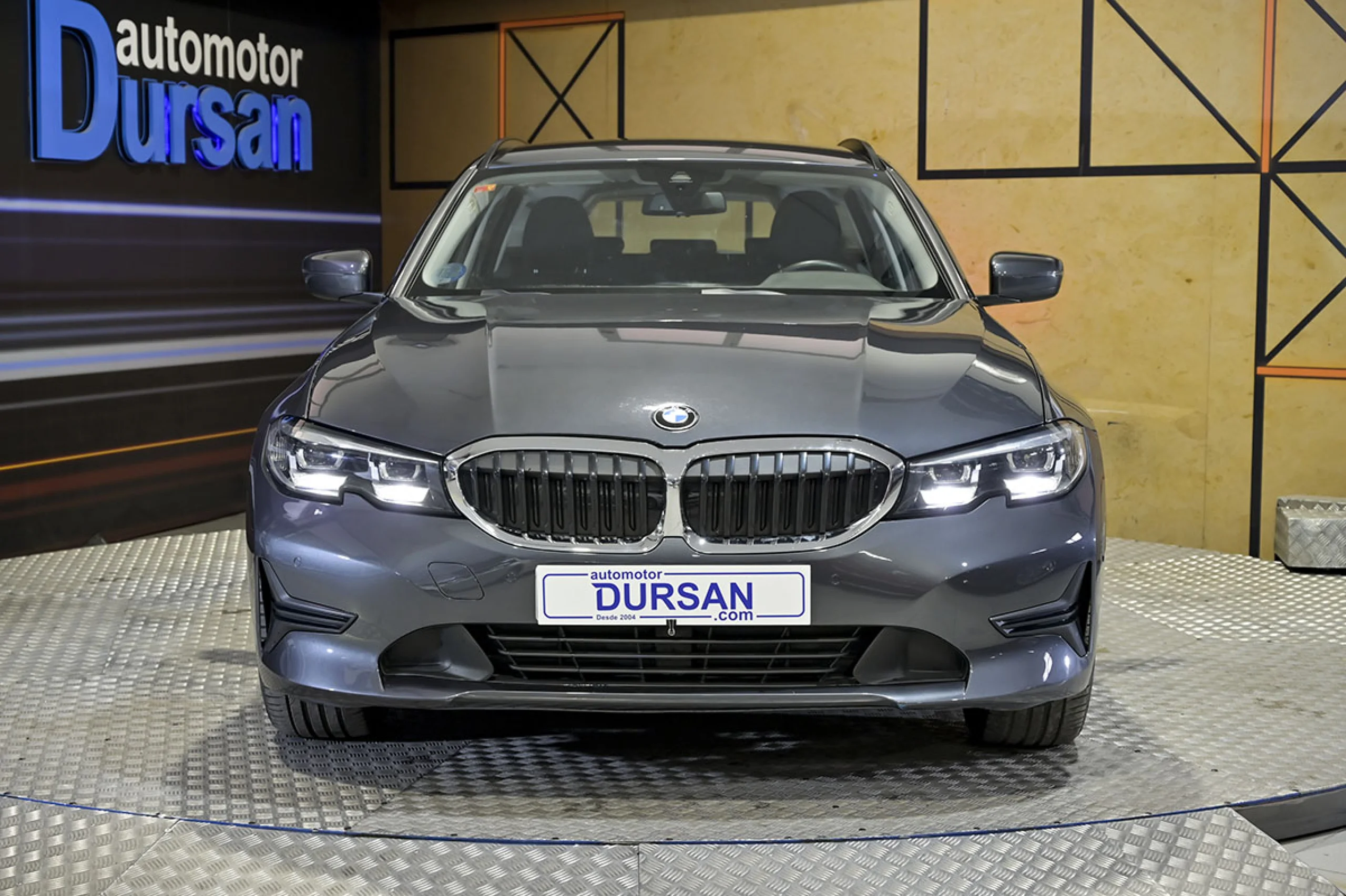 BMW 320 Serie 3 320d Auto.Touring - Foto 2