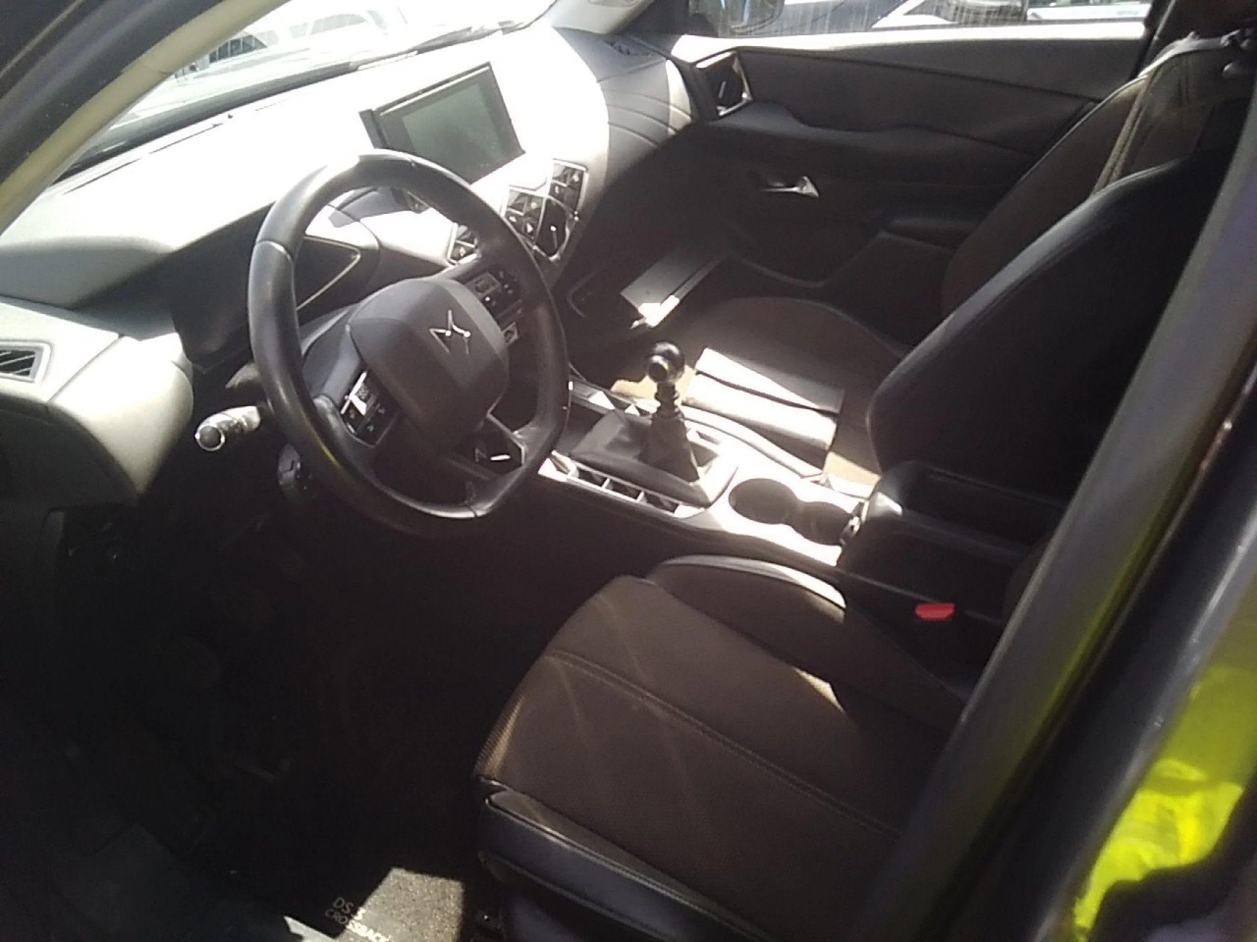 DS DS3 DS 3 CROSSBACK BlueHDi 81 kW Manual SO CHIC - Foto 7