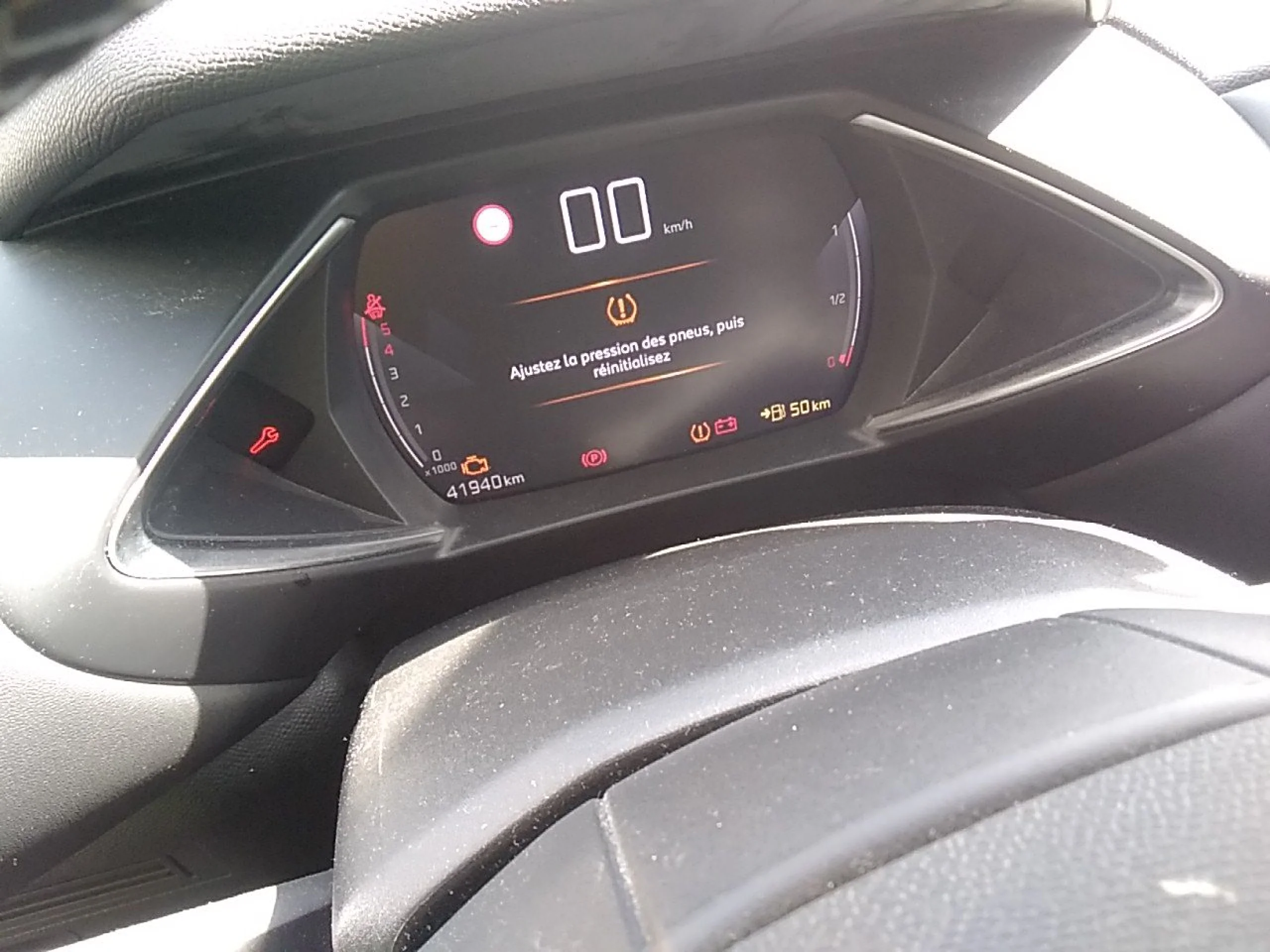 DS DS3 DS 3 CROSSBACK BlueHDi 81 kW Manual SO CHIC - Foto 8