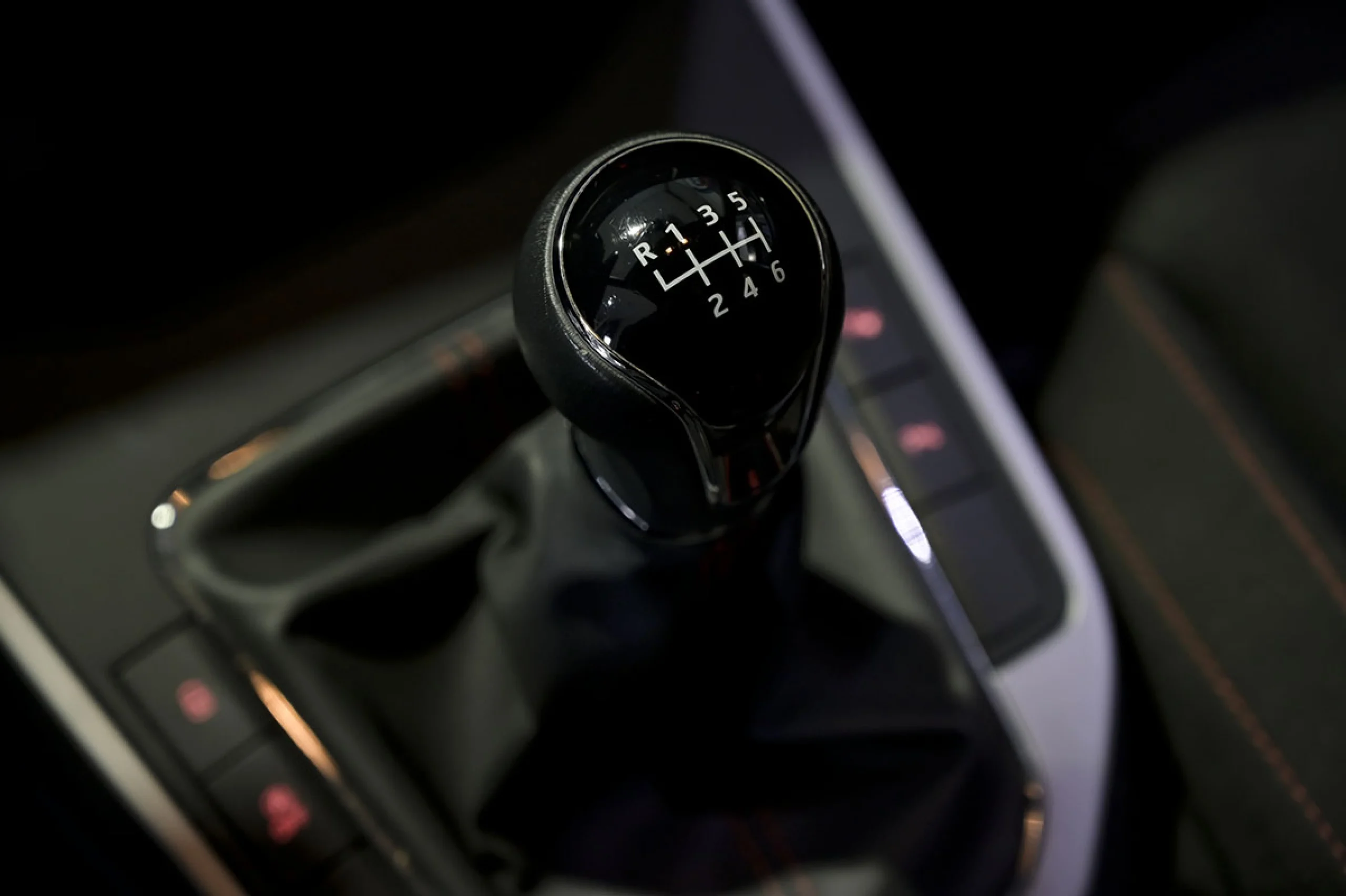 Seat Arona 1.0 TSI 81kW 110CV FR - Foto 30