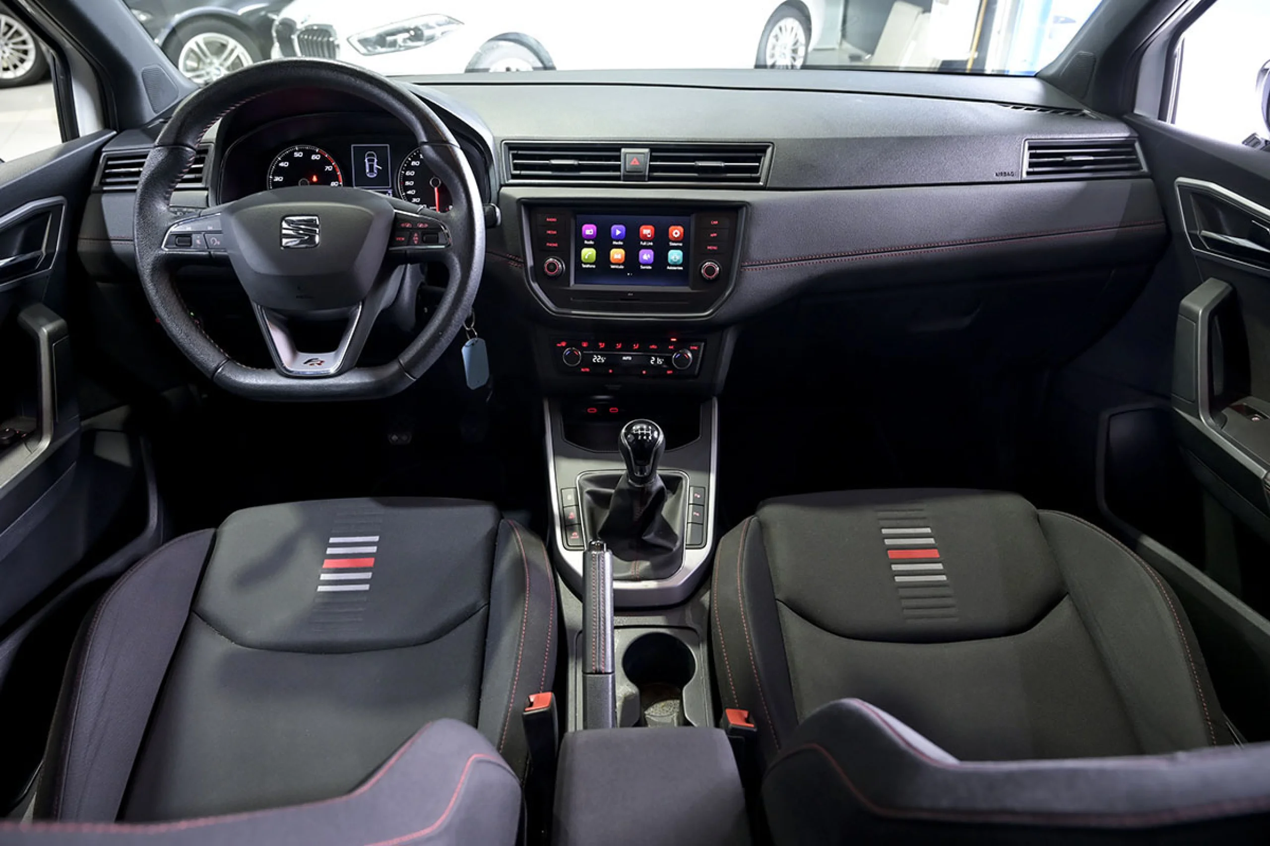 Seat Arona 1.0 TSI 81kW 110CV FR - Foto 8