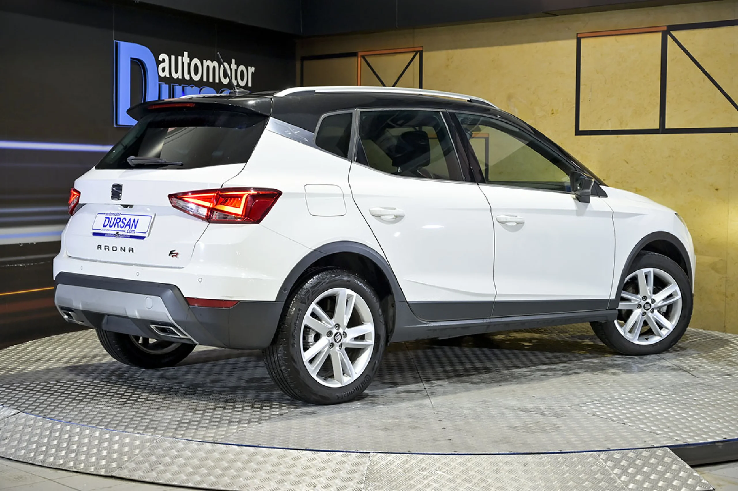Seat Arona 1.0 TSI 81kW 110CV FR - Foto 5