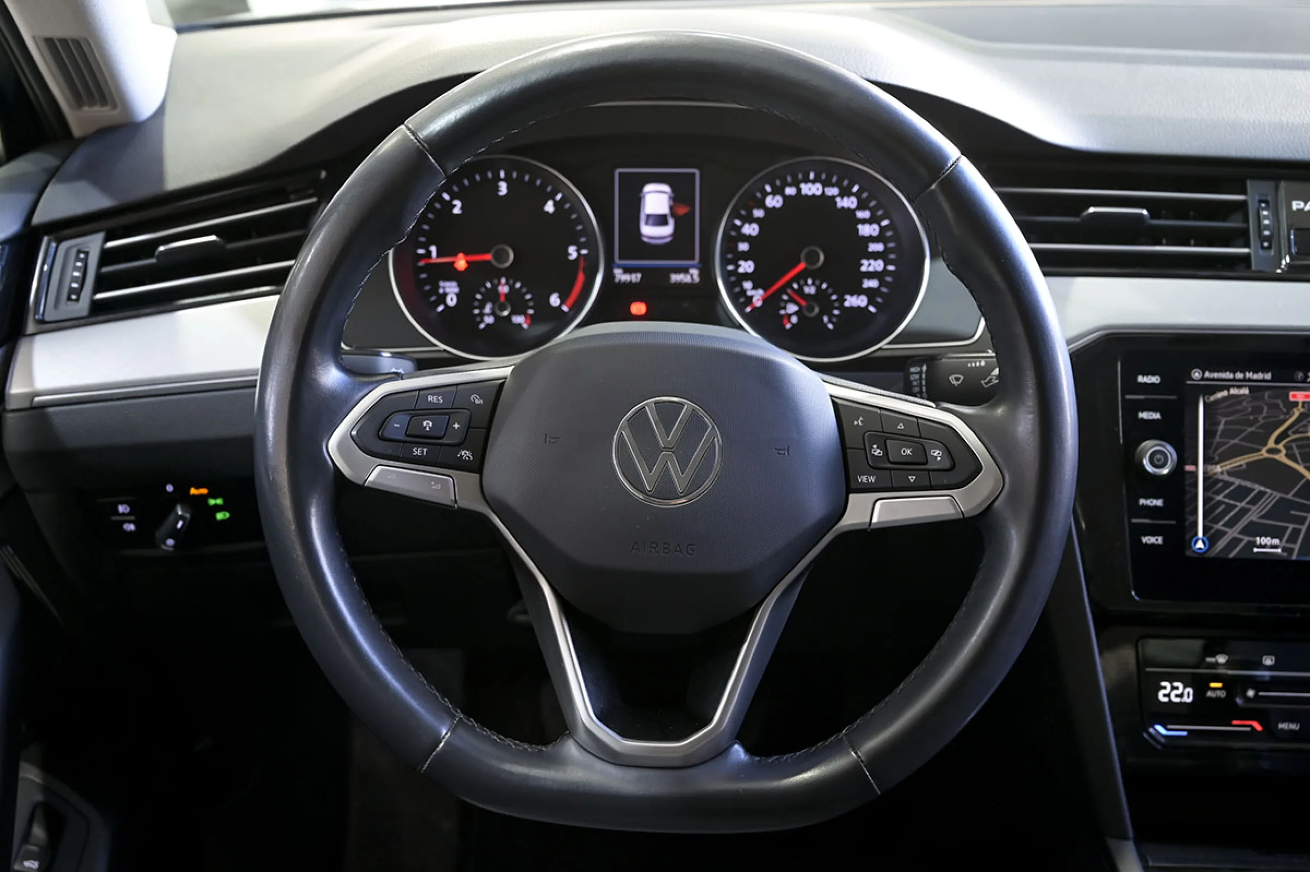 Volkswagen Passat Executive 2.0 TDI 110kW 150CV - Foto 25