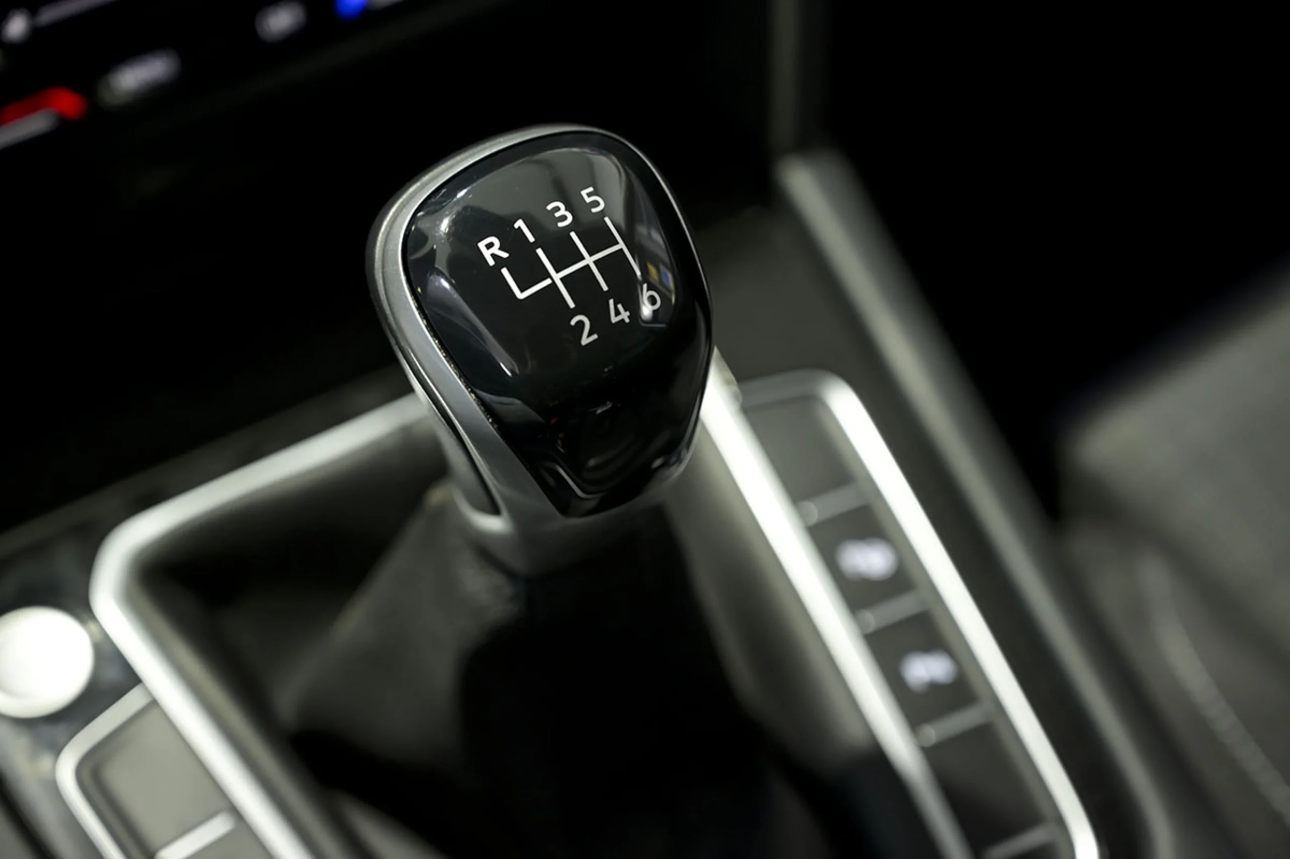 Volkswagen Passat Executive 2.0 TDI 110kW 150CV - Foto 31