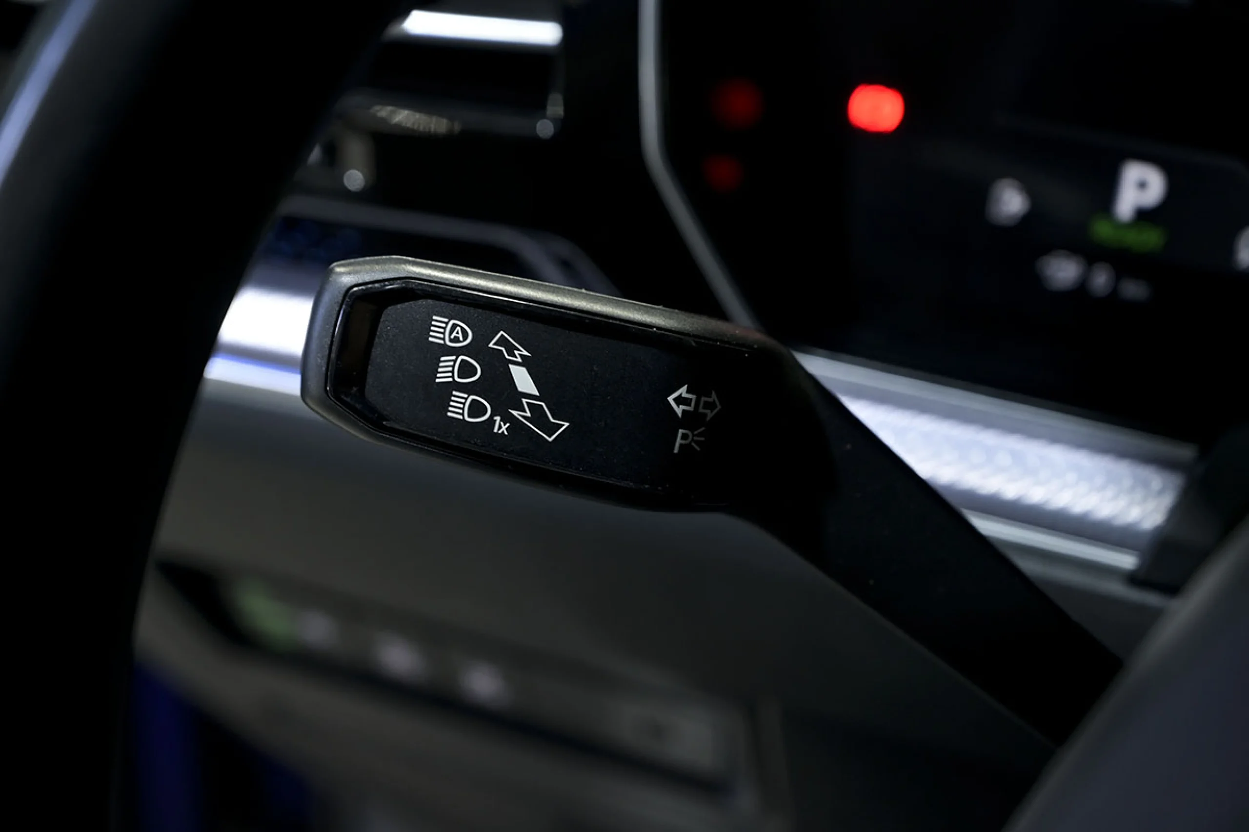 Volkswagen Touareg R 3.0 V6 TSI 340kW Tip 4M - Foto 29