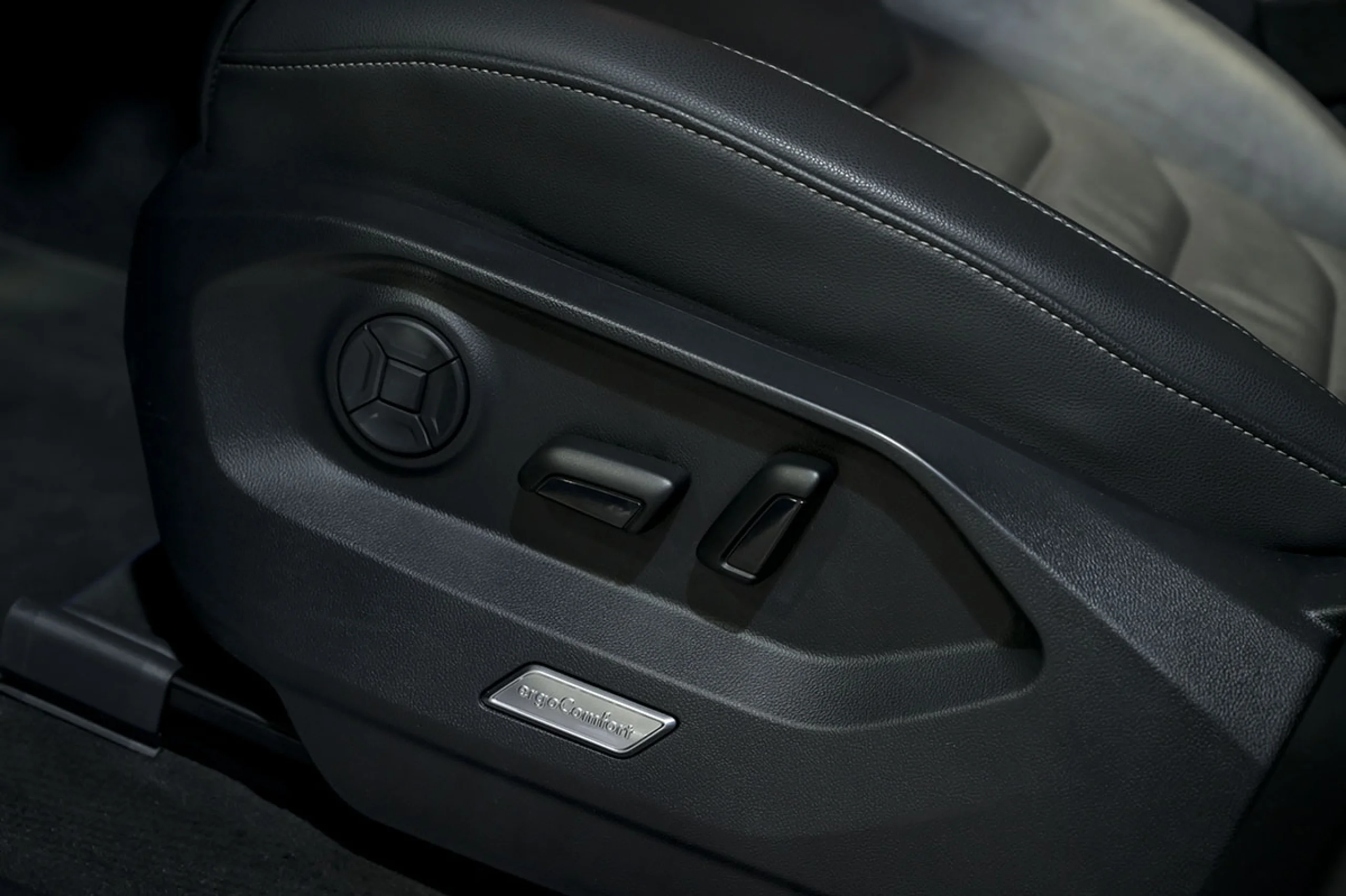 Volkswagen Touareg R 3.0 V6 TSI 340kW Tip 4M - Foto 27