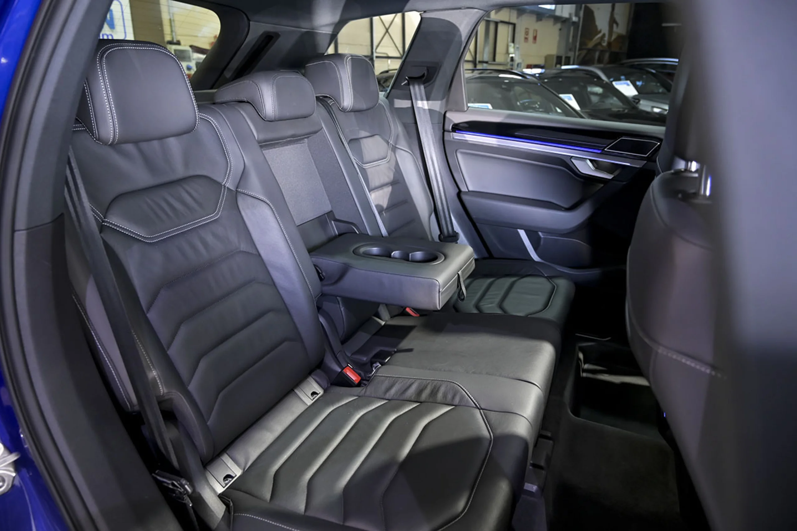 Volkswagen Touareg R 3.0 V6 TSI 340kW Tip 4M - Foto 17