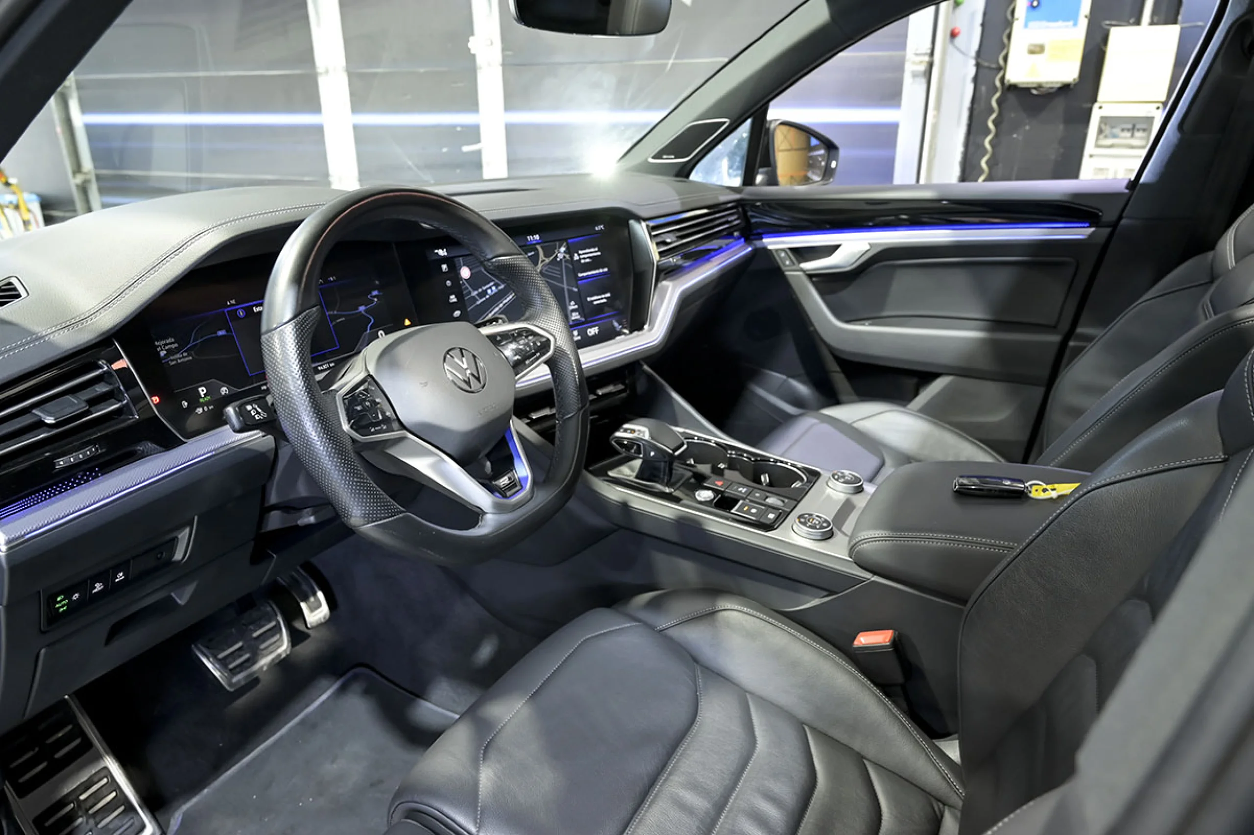 Volkswagen Touareg R 3.0 V6 TSI 340kW Tip 4M - Foto 6