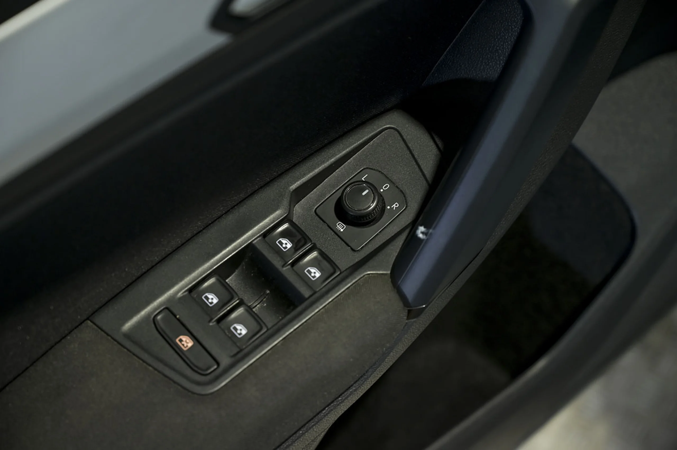 Volkswagen Tiguan Advance 2.0 TDI 110kW 150CV DSG - Foto 23