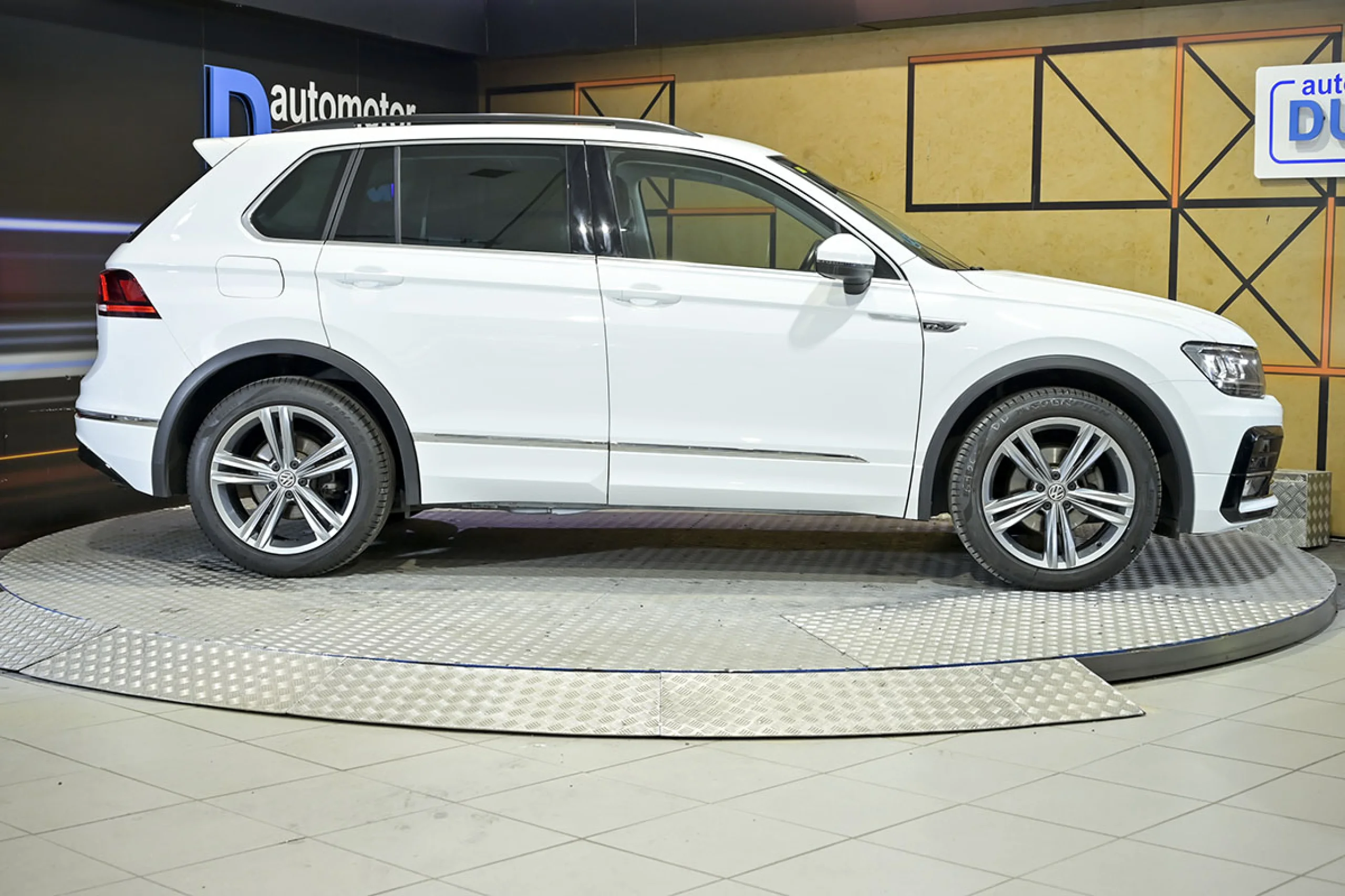 Volkswagen Tiguan Advance 2.0 TDI 110kW 150CV DSG - Foto 20