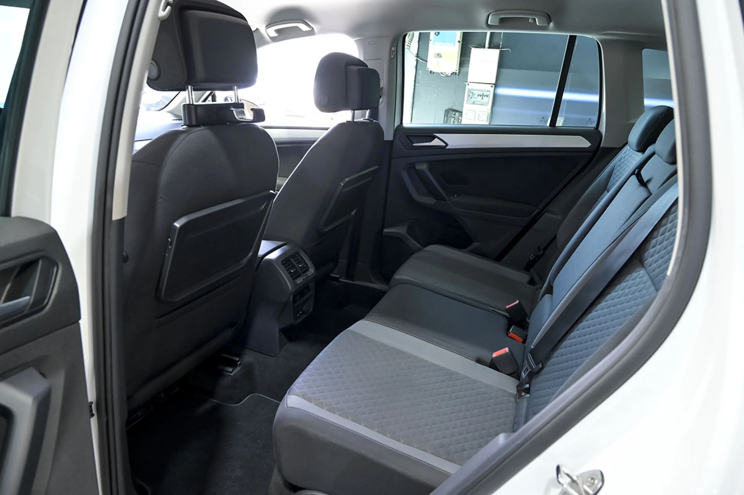 Volkswagen Tiguan Advance 2.0 TDI 110kW 150CV DSG - Foto 16