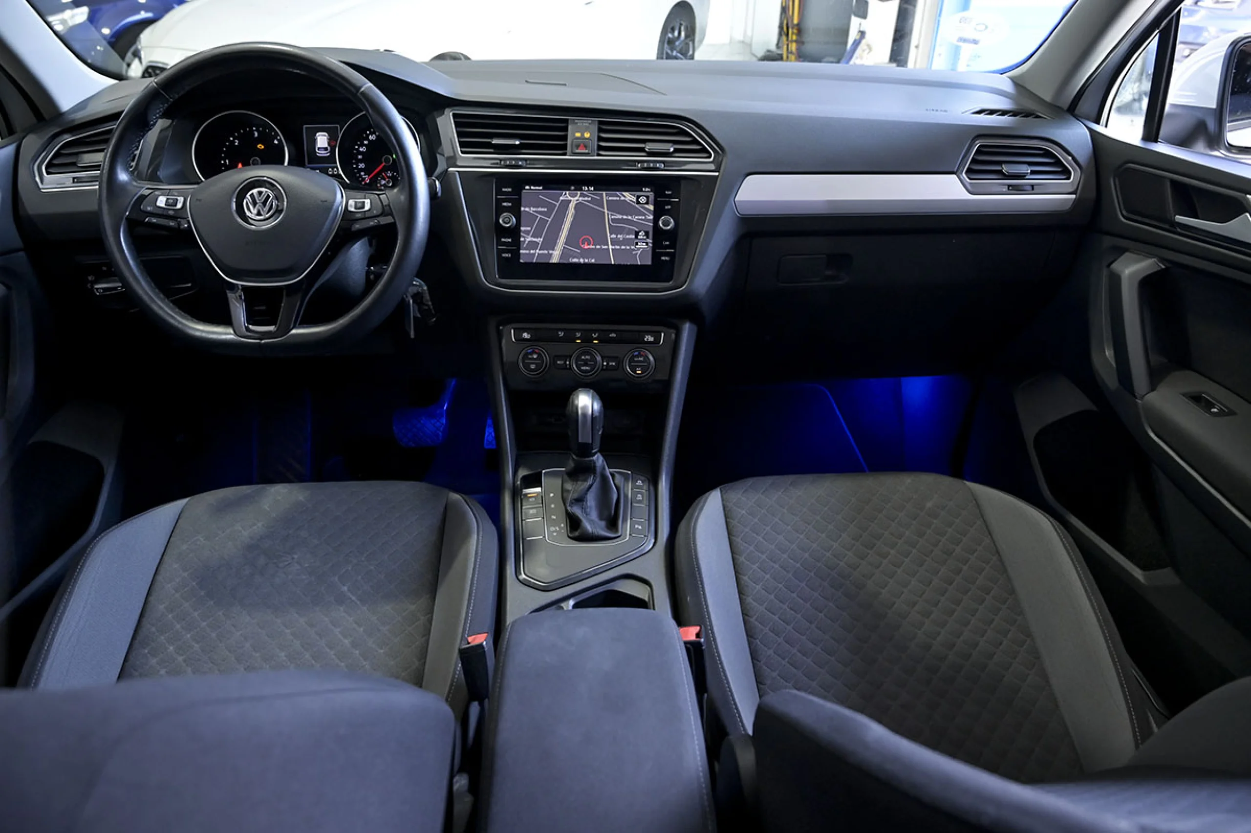 Volkswagen Tiguan Advance 2.0 TDI 110kW 150CV DSG - Foto 8