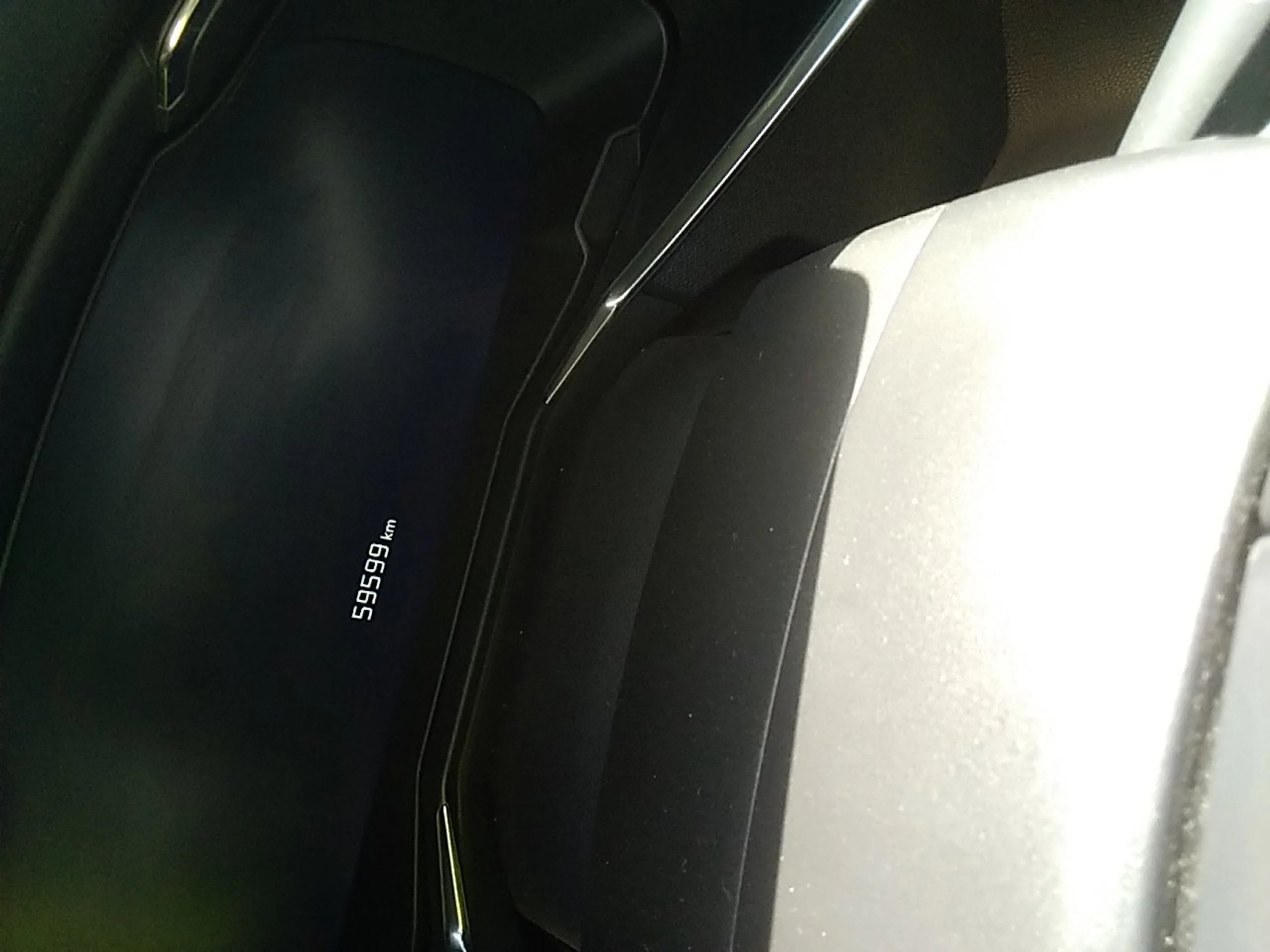 DS DS7 Crossback DS 7 CROSSBACK BlueHDi DE 96kW (130CV) AT Bastille + - Foto 8