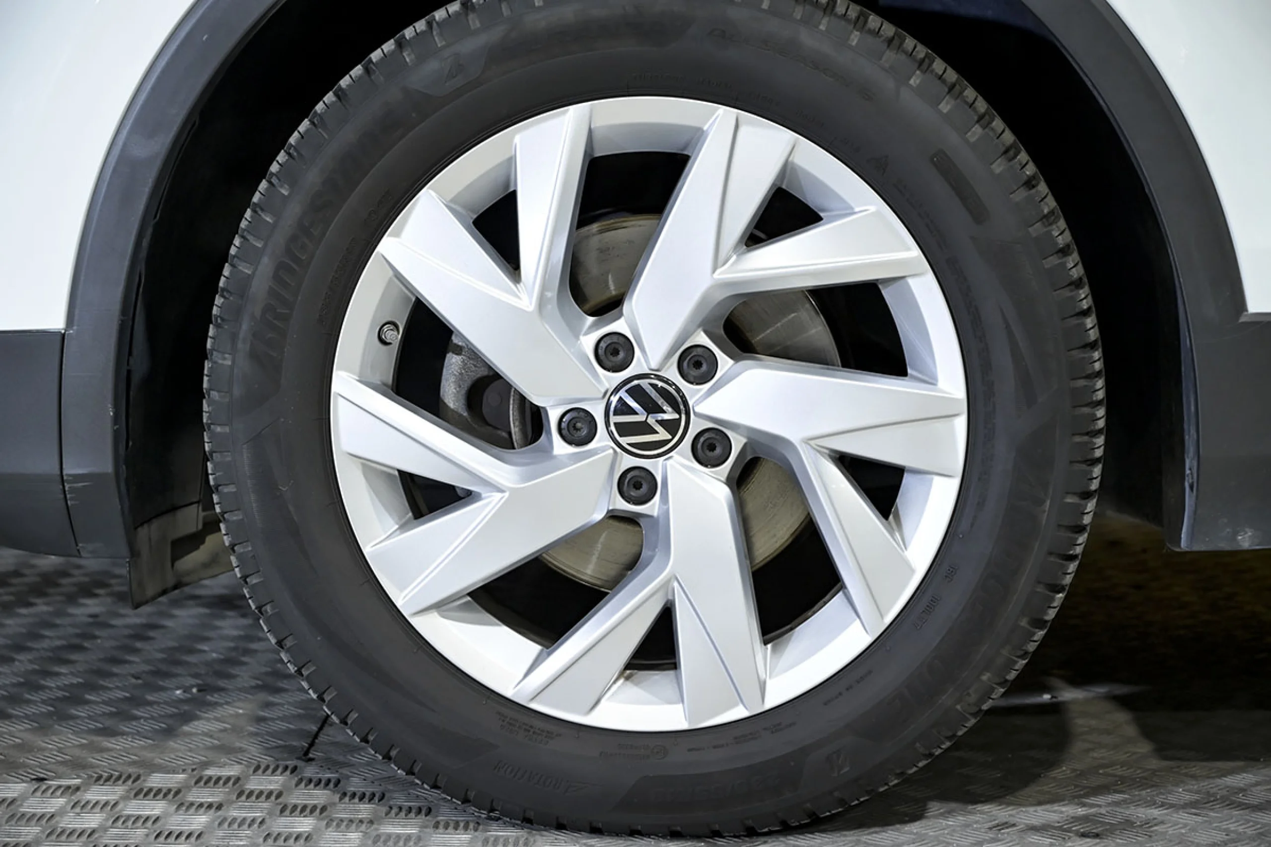 Volkswagen Tiguan Life 2.0 TDI 90kW 122CV - Foto 14