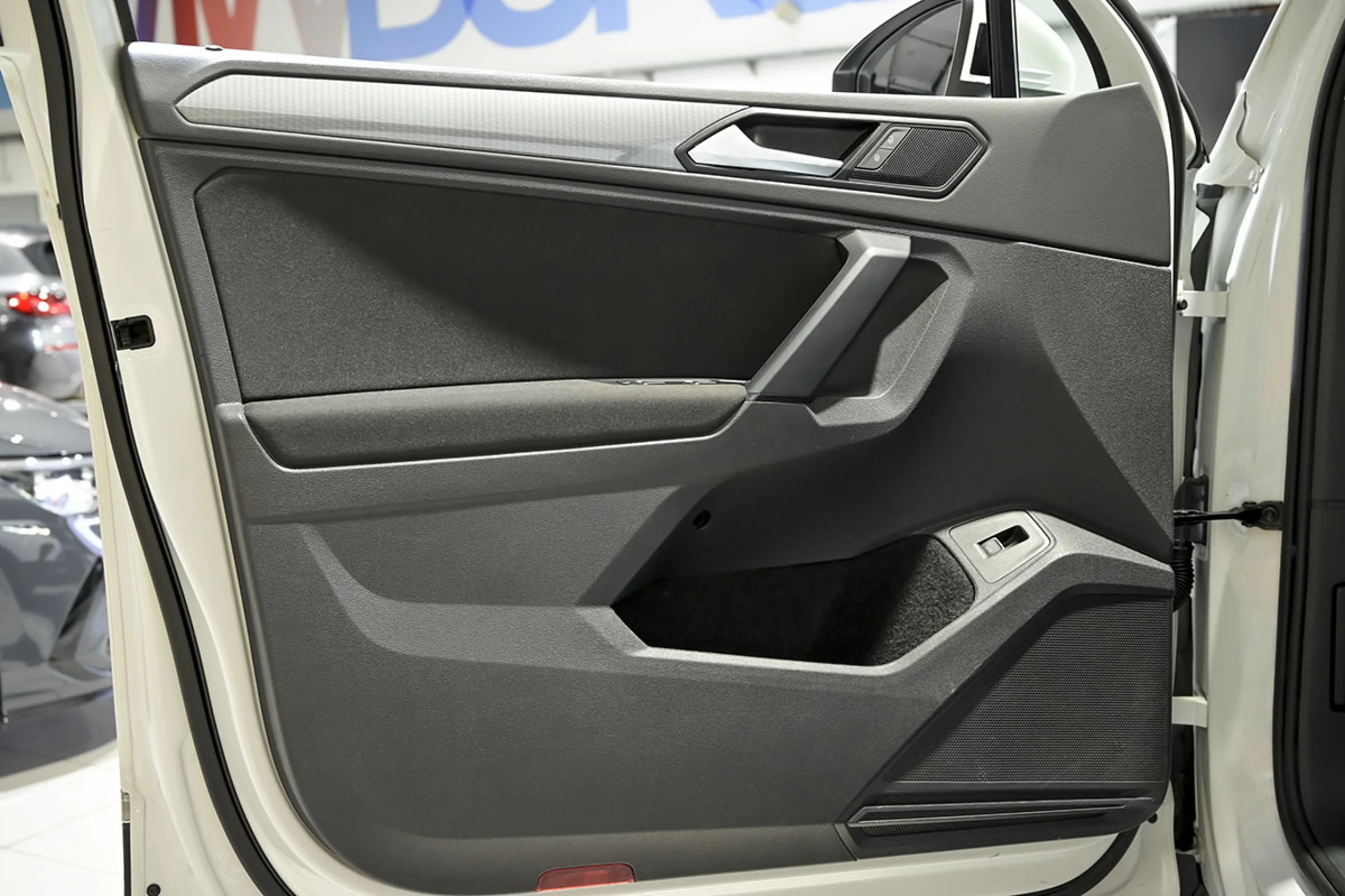 Volkswagen Tiguan Life 2.0 TDI 90kW 122CV - Foto 23