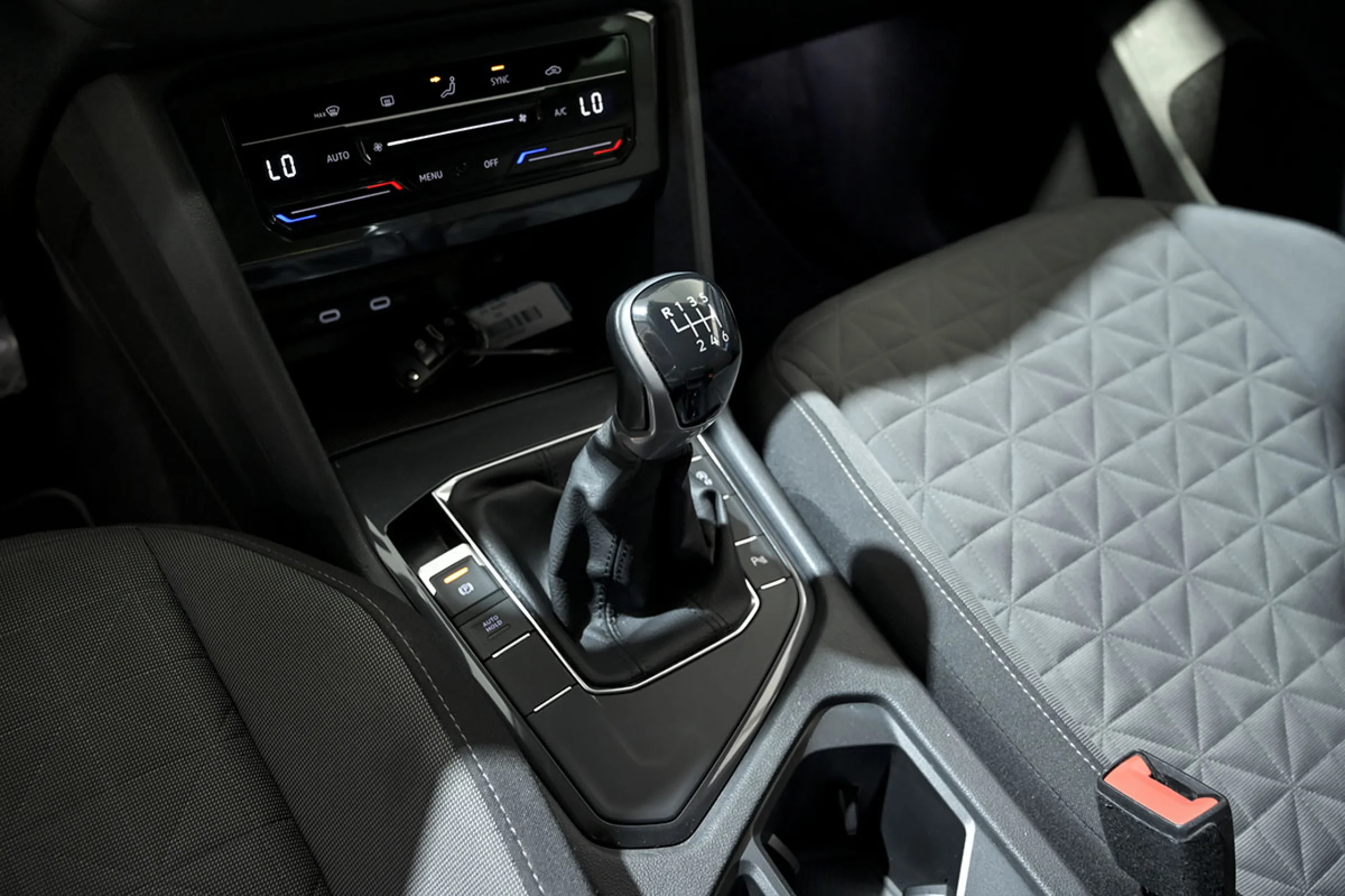 Volkswagen Tiguan Life 2.0 TDI 90kW 122CV - Foto 37