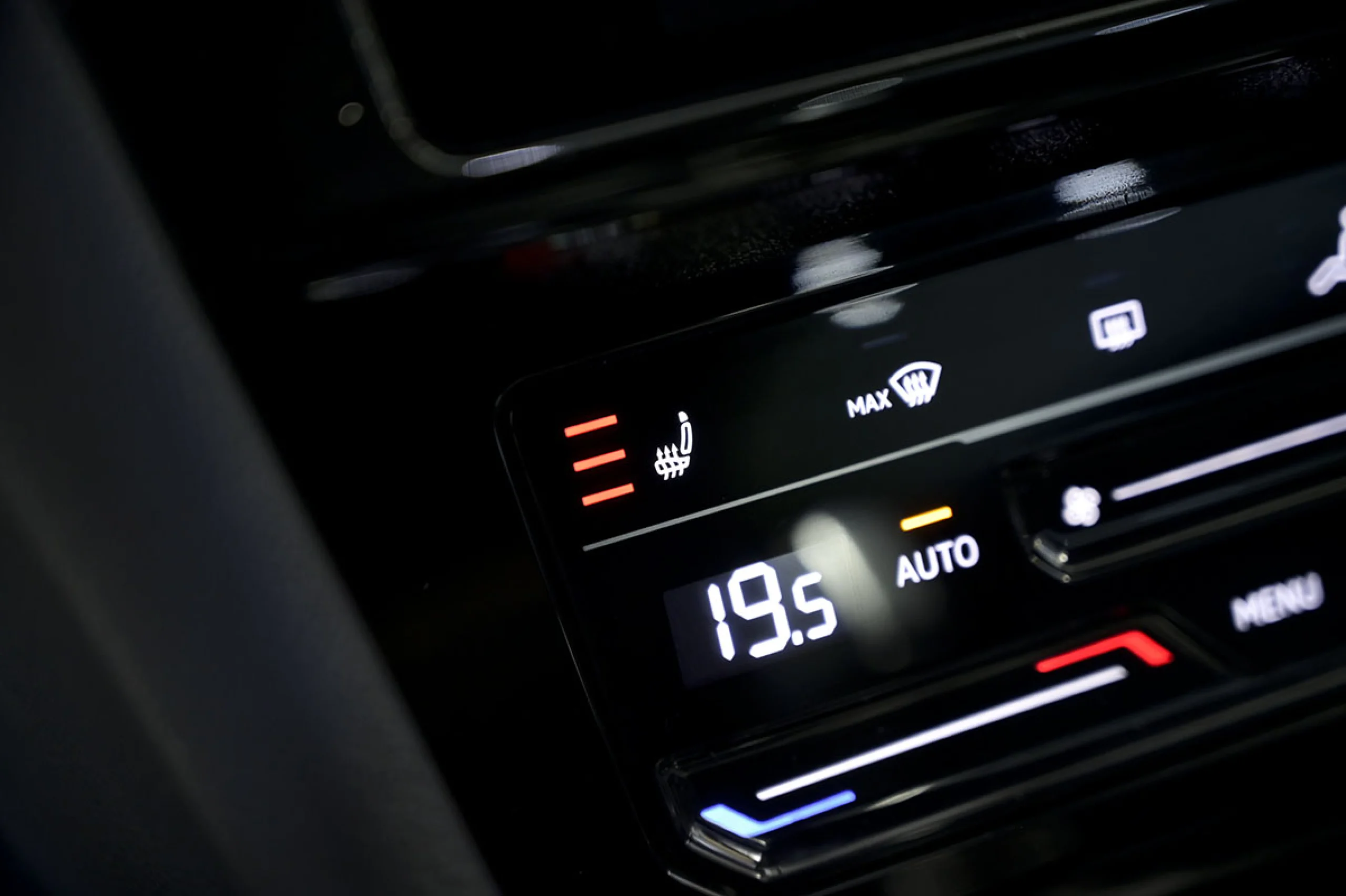 Volkswagen Arteon RLine 2.0 TDI 110kW 150CV DSG - Foto 31