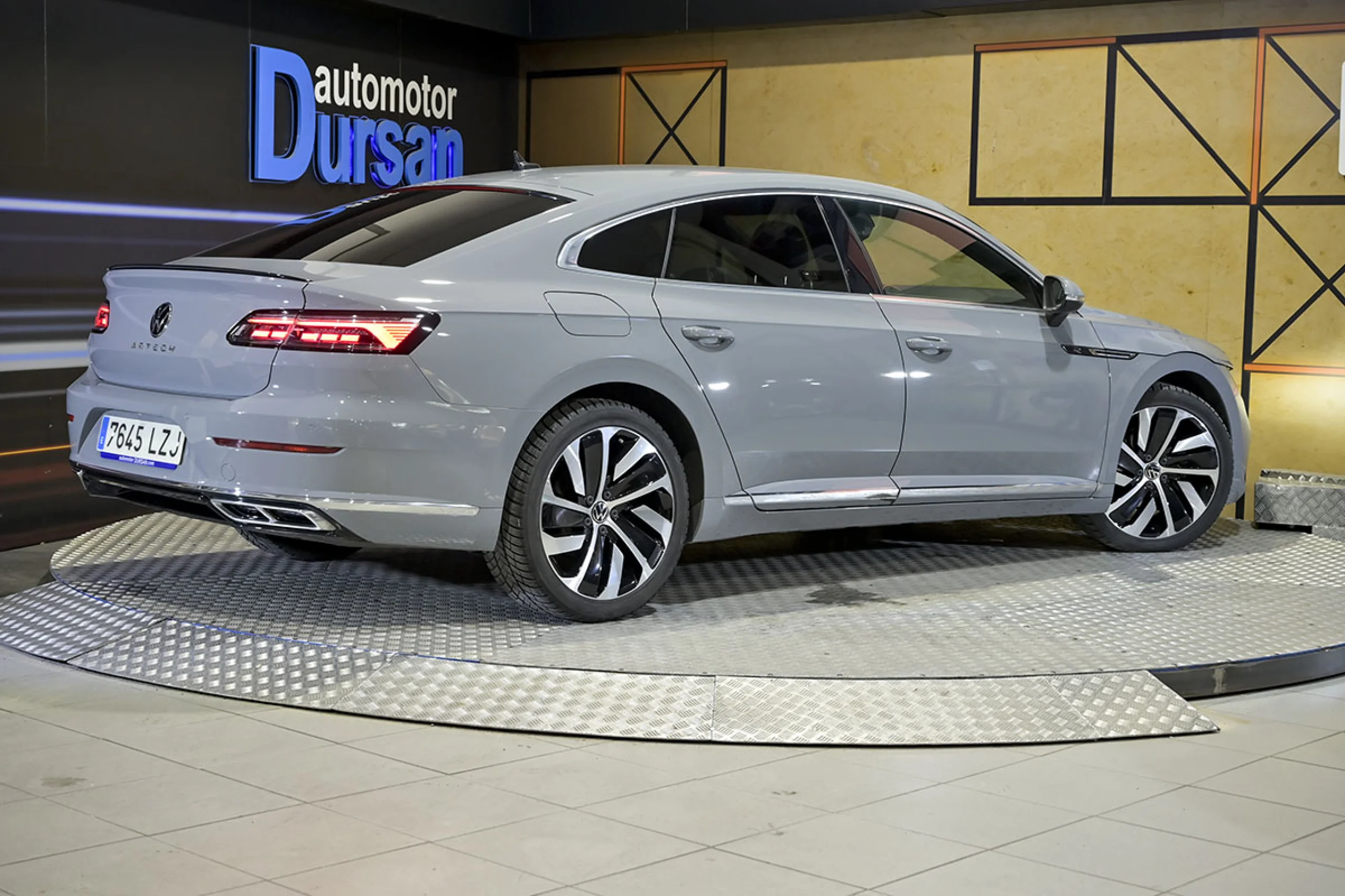 Volkswagen Arteon RLine 2.0 TDI 110kW 150CV DSG - Foto 5